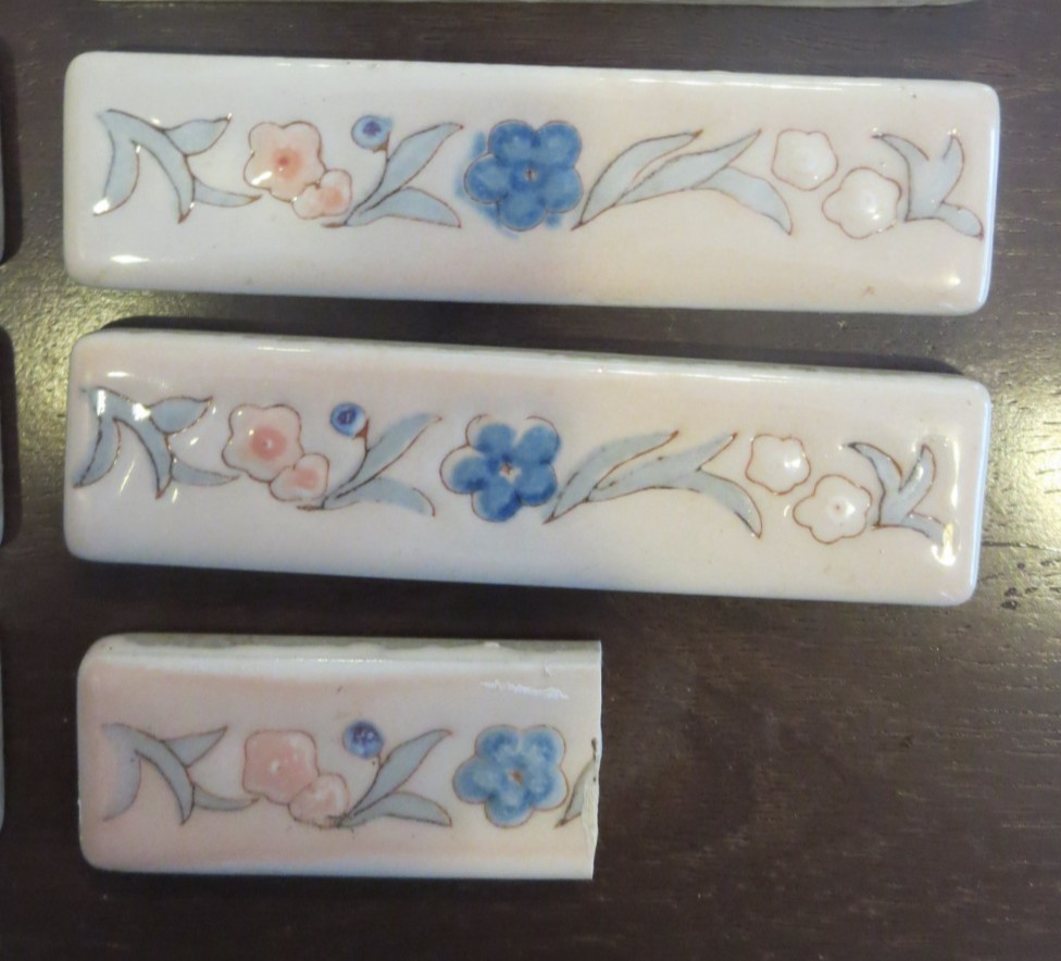 Vintage Lot of 13 Japan 4” x 1” Floral Design Ceramic Accent Border Tiles