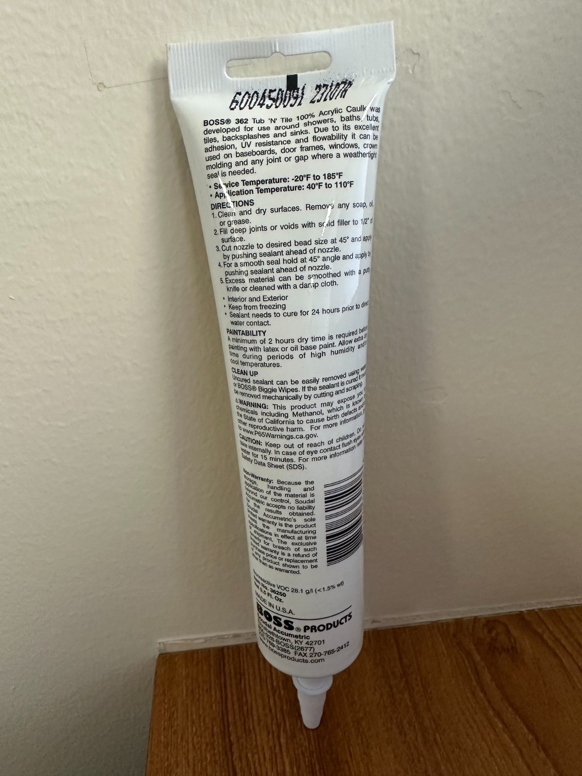 BOSS 362 Acrylic Tub ‘N’ Tile Caulk – 5.5 oz. – Clear (13 tubes)