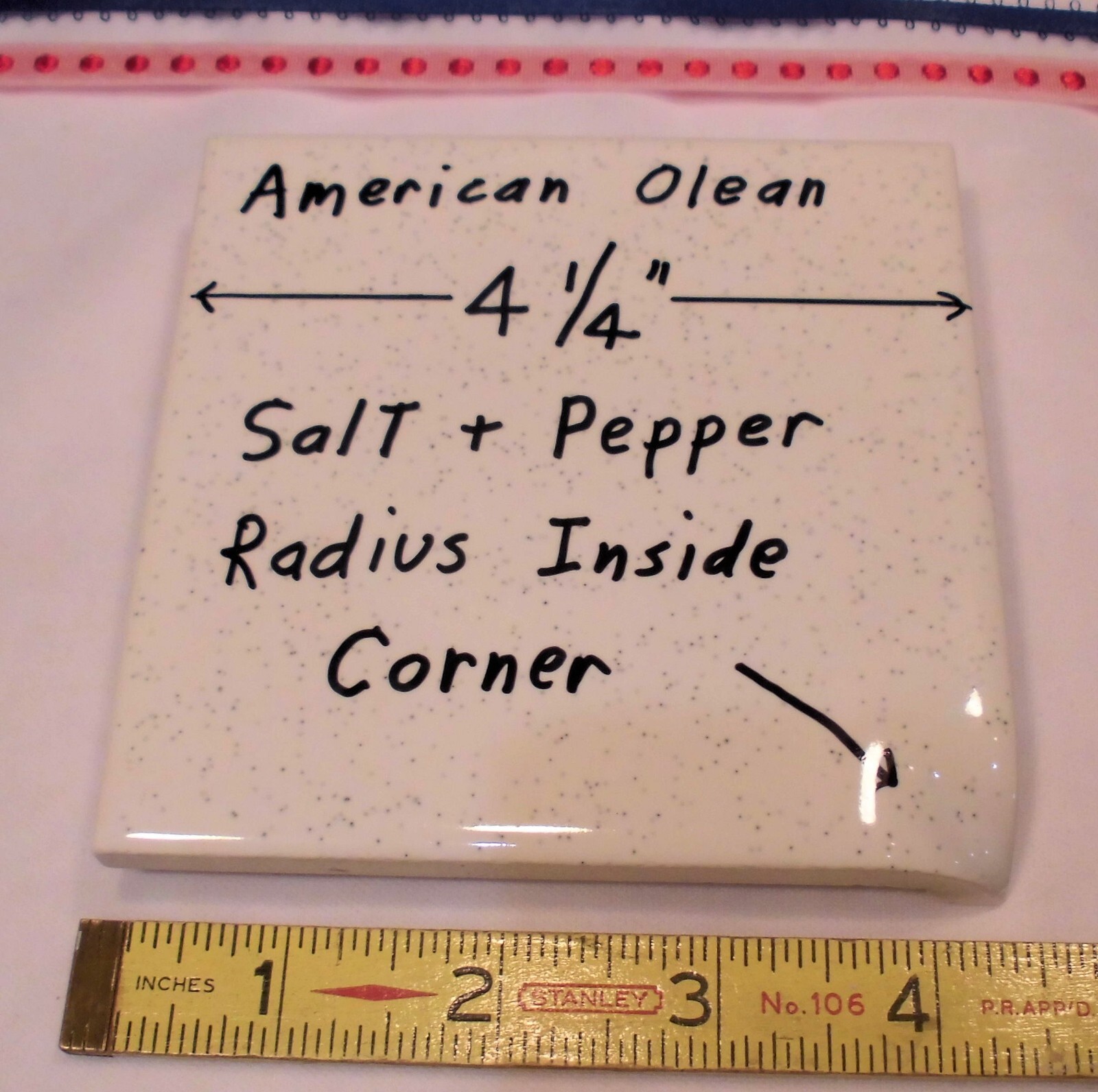 Salt & Pepper: Radius Bullnose Inside Corner Ceramic Tile: 4-1/4″ American Olean