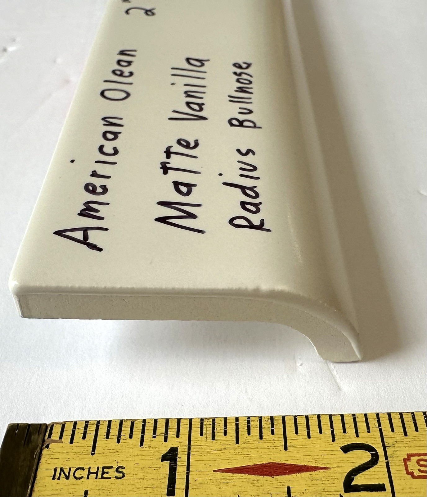 1 pc. Vanilla / off- white: 2″ X 6″ Radius Bullnose Ceramic Tile: American Olean