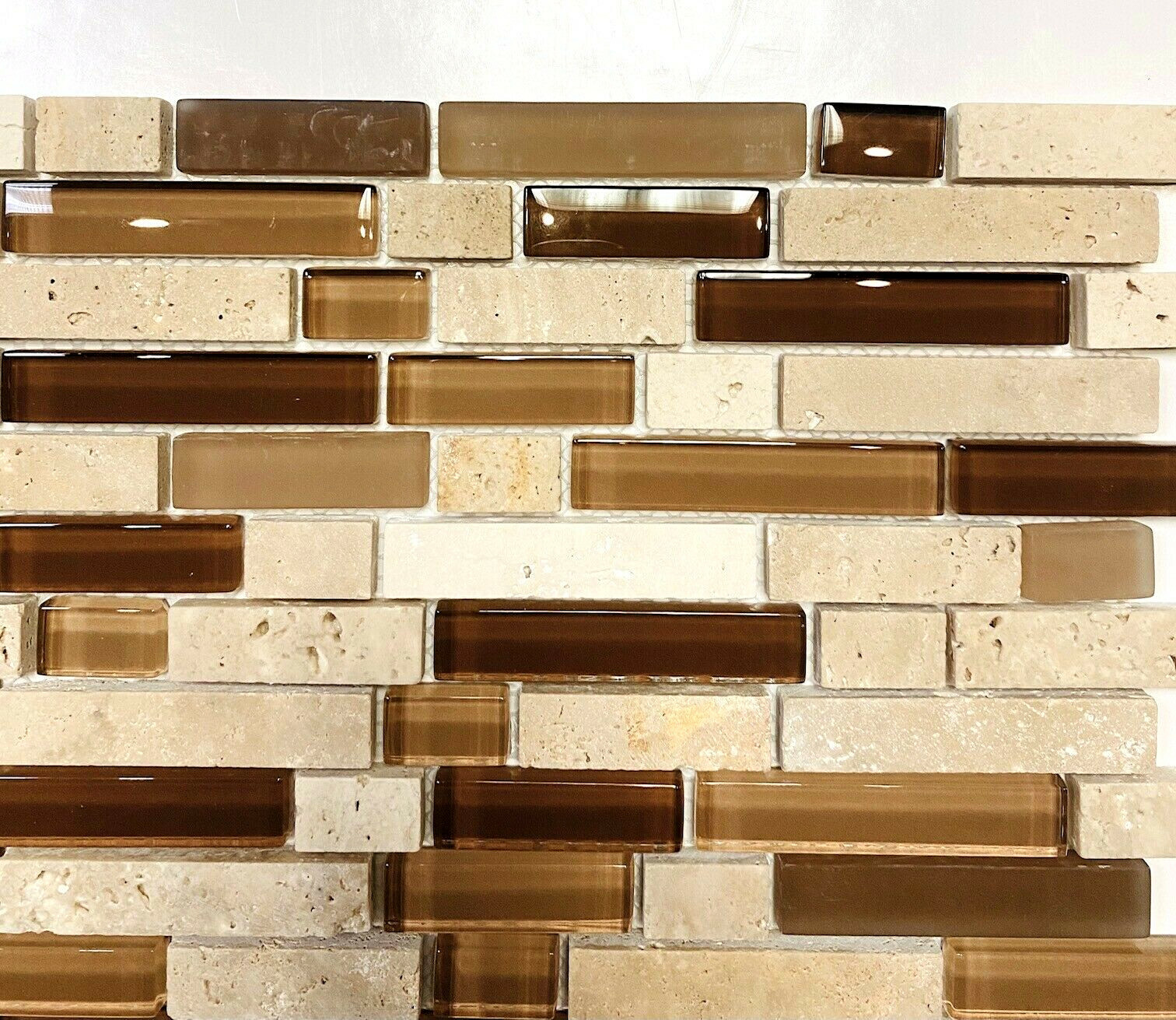 Random Linear Caramel Glass with Ivory travertine mix 11-3/4 in.x12-1/2 in. x8mm