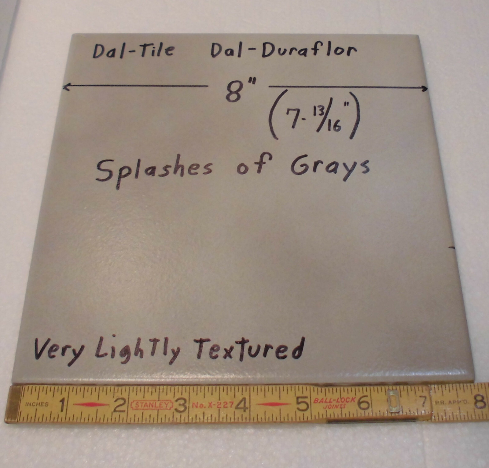 1 pc. Splashes of Grays by Daltile, Ceramic Floor Tile, 8″ X 8″ Dal-Duraflor