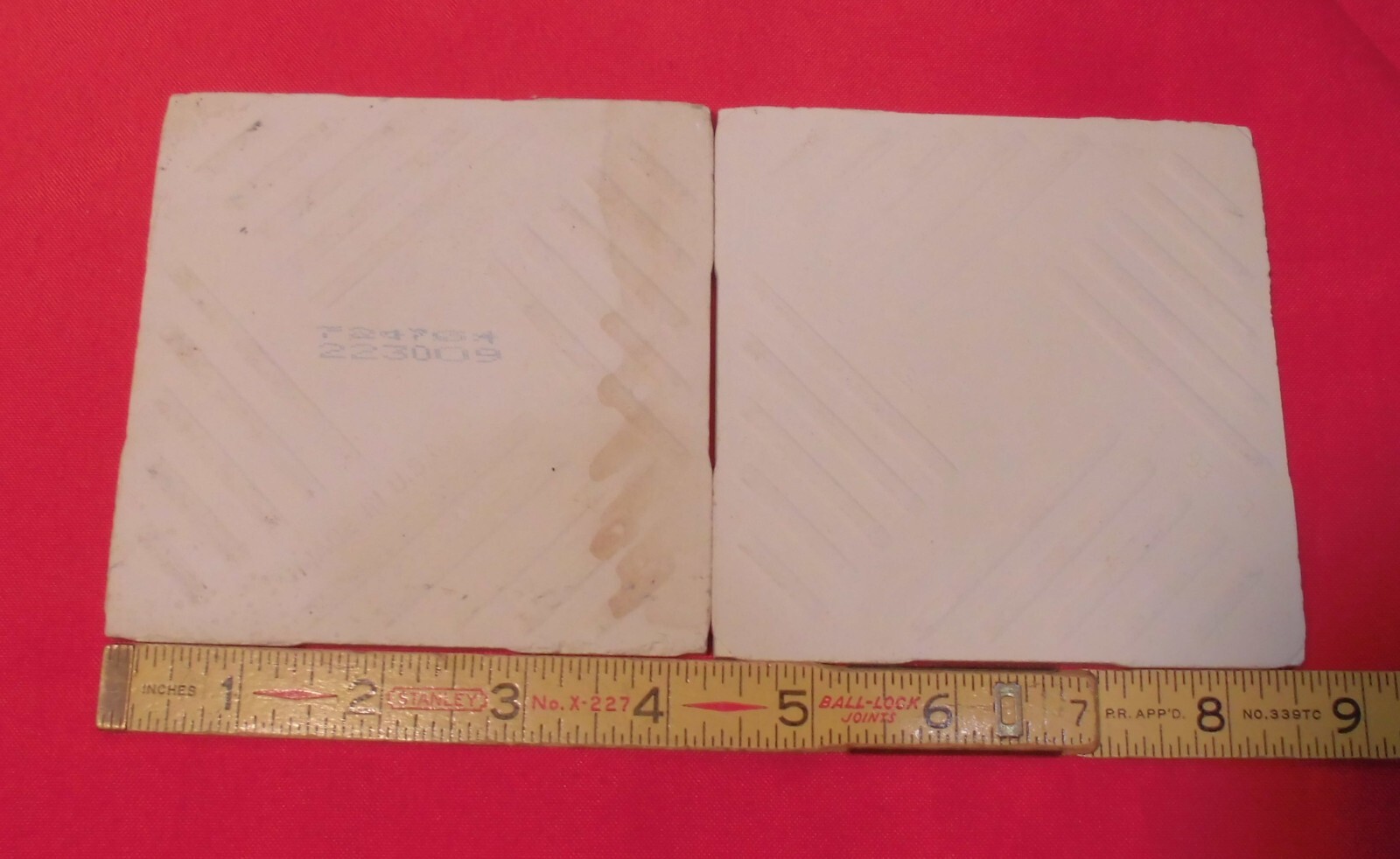 1 pc. Glossy Ceramic Tile *Bone Color* 4-1/4″ New Stock, Large Bumps