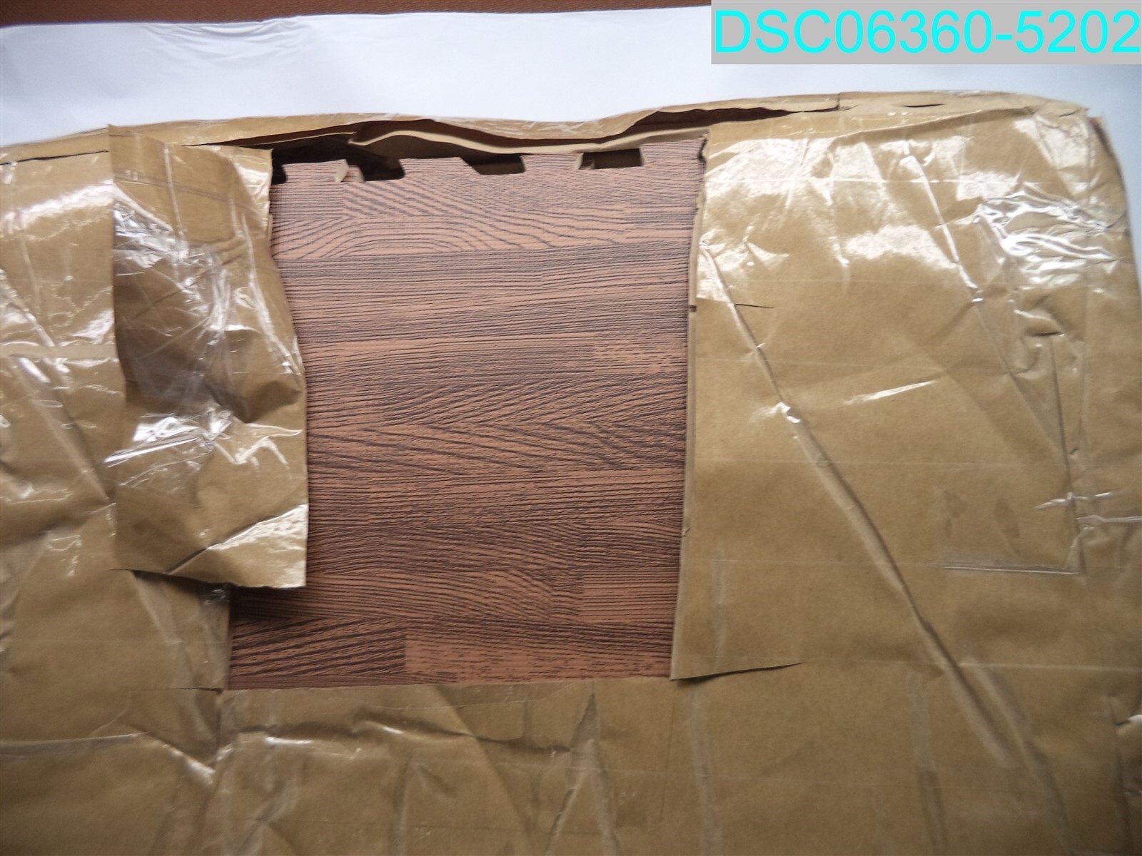 QTY=12: Wood Grain Floor Tiles Foam Interlocking Mats 24″ X 24″ x 7/16″