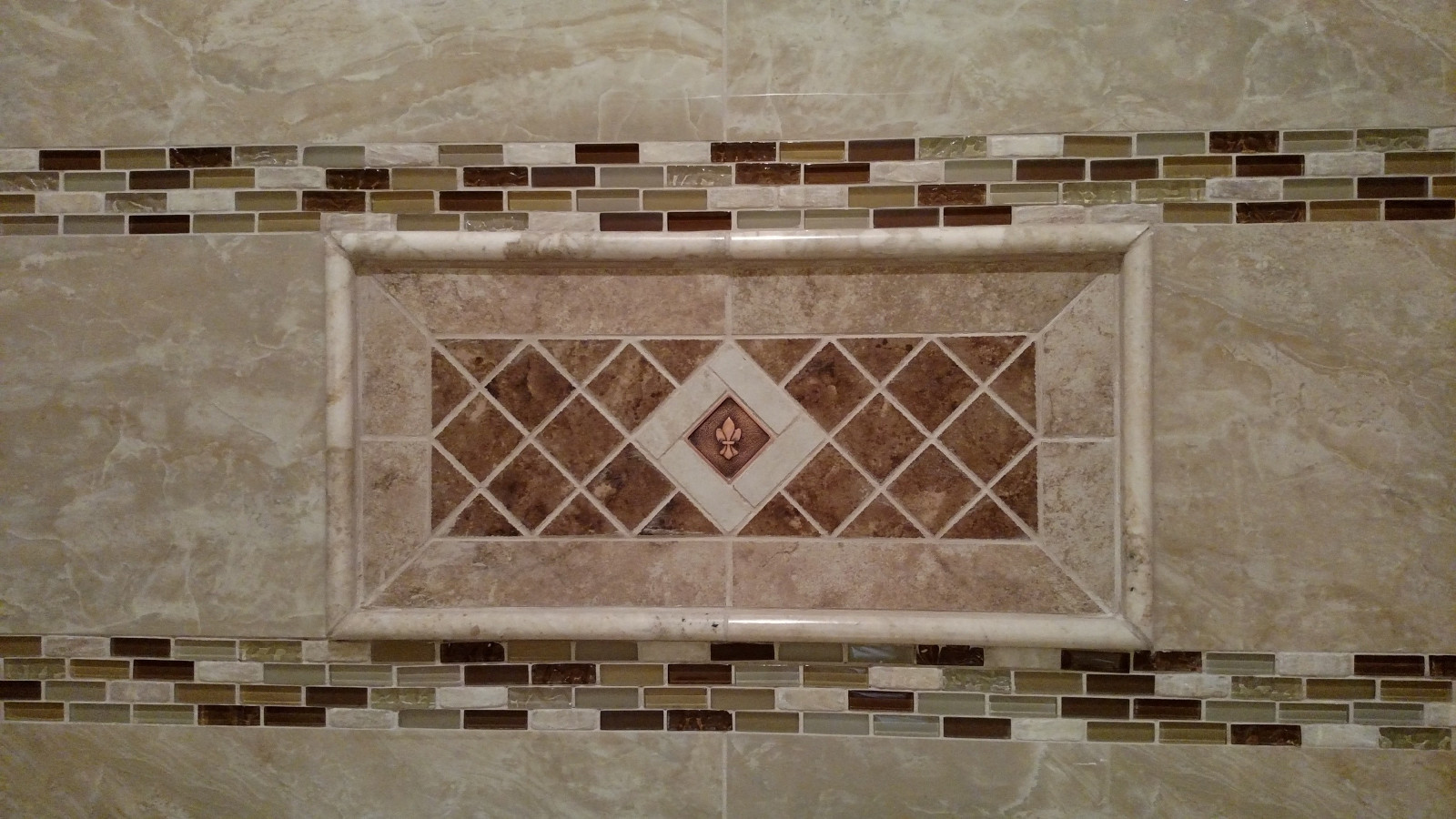 21 1/2″ X 9 7/8″ Tile Medallion – Datlile Affinity tile & metal piece