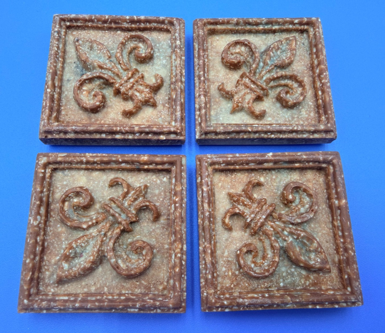 New Dolce Italia 2×2 Fleur-de-lis Insert Accent Tile Decorative Crafts