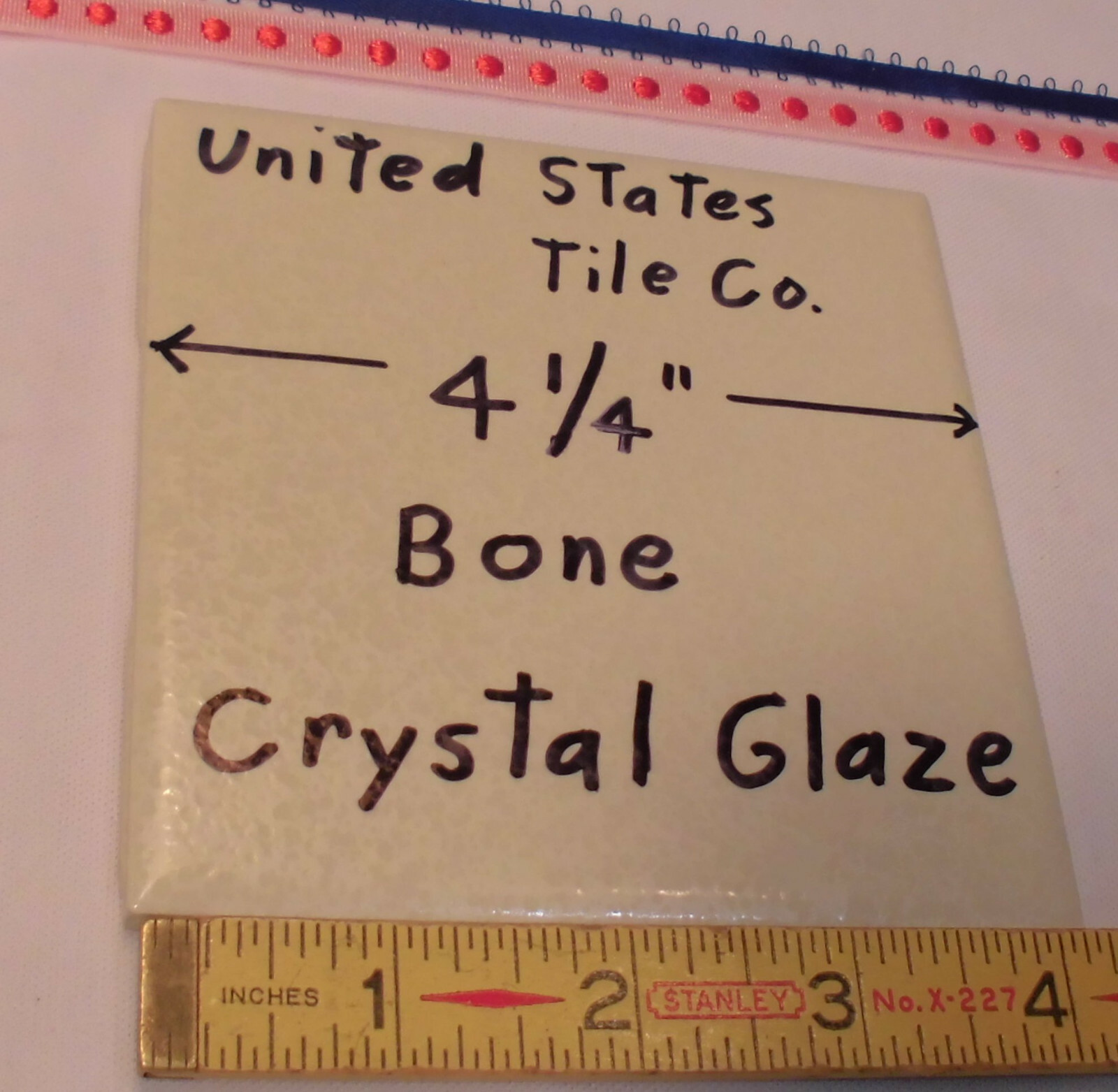 1 pc. *Bone* Ceramic Tiles 4-1/4″ Crystal Glazed /Crystalline (NOS) U.S.A.