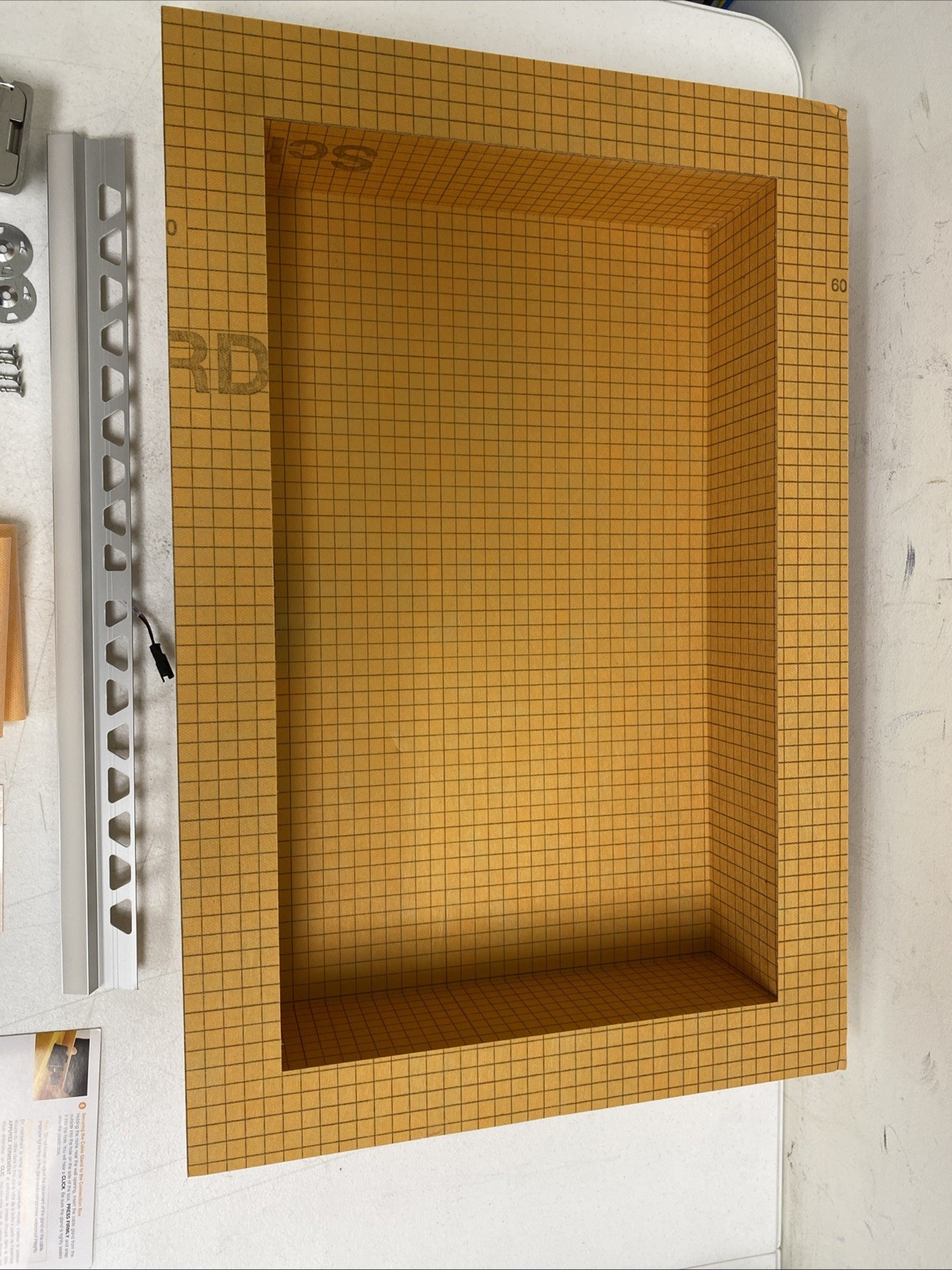 Schluter KB12SNLT4WWF KERDI-BOARD-SNLT 20″x12″ Shower Niche w Liprotec LED Light
