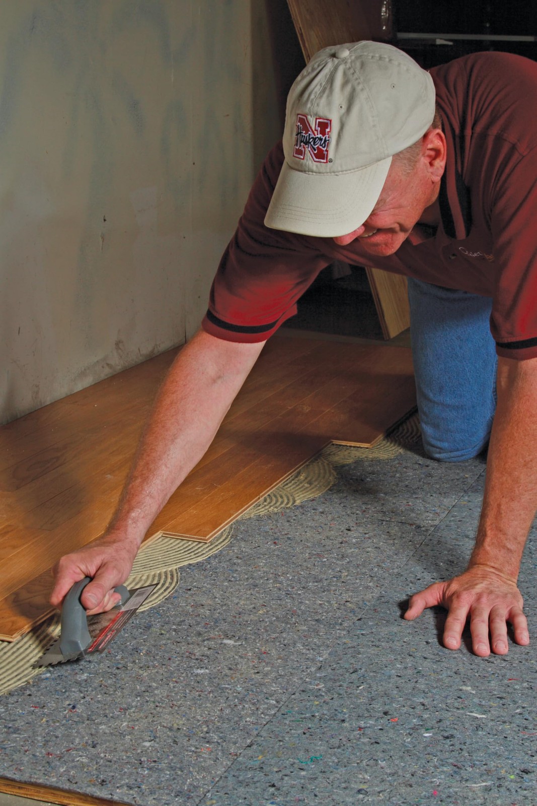Insulayment Laminate Wood And Tile Flooring Underlayment Floating Glue Down Or
