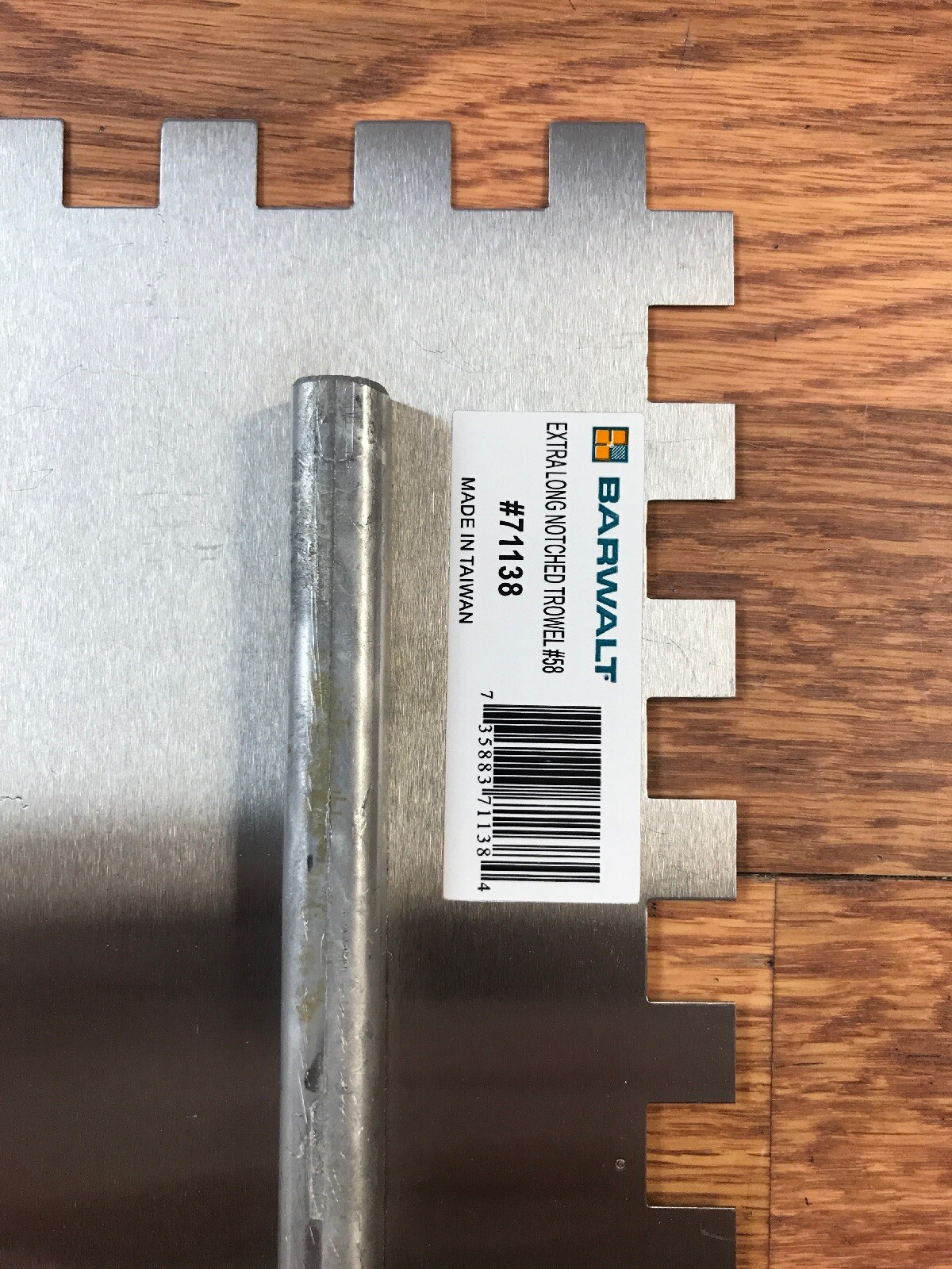 Barwalt 16″ Tile Flooring Trowel 1/2″ x 1/2″ x 1/2″