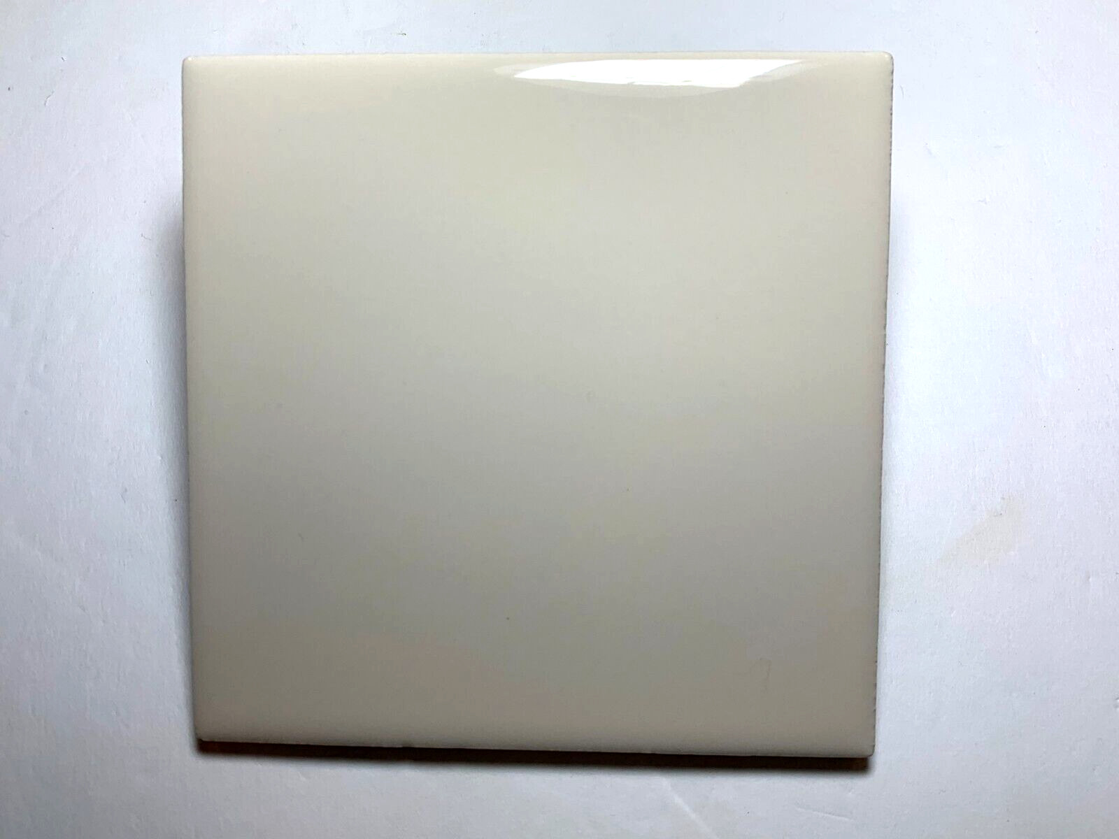 New American Olean 4 1/4″ x 4 1/4″ Gloss Almond #0012