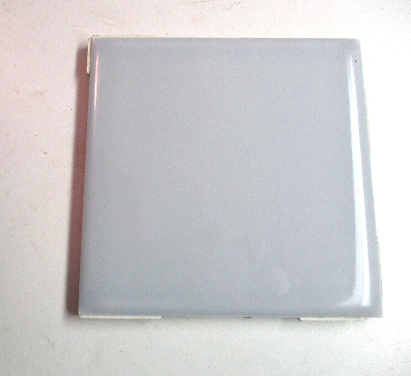 1 Wall Tile Stylon USA Used Gloss Mid Gray 4-1/4″ inch Square Vintage 1960-70s
