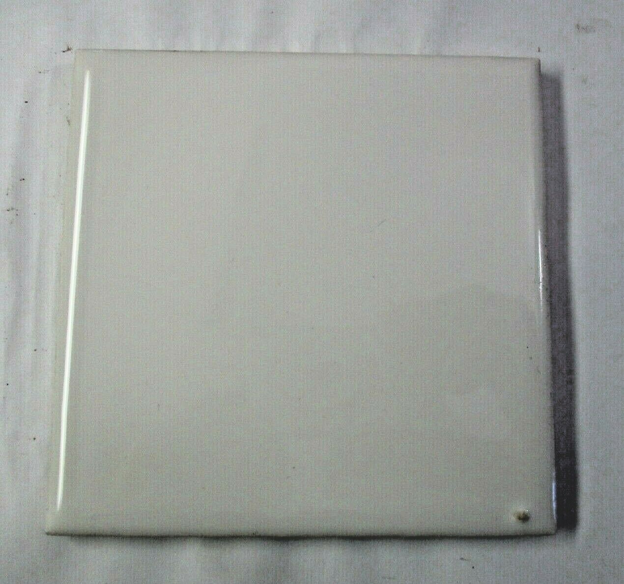 1 Tile Wheeling USA 4-3/8″ Made Imperfect Gloss Off White Ceramic Wall Field Vtg