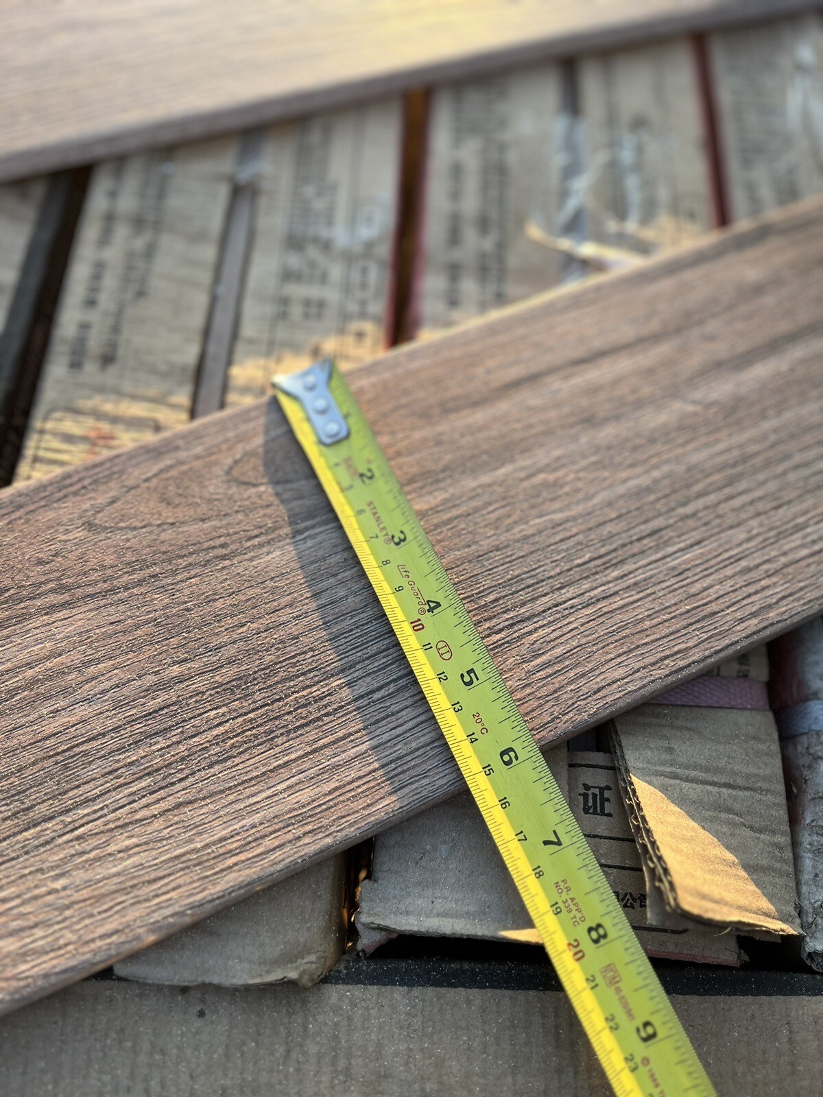 porcelain tile flooring Wooden Style 23.6×6‘’,5mm Thick.11 Pcs Per Box.200 Boxes