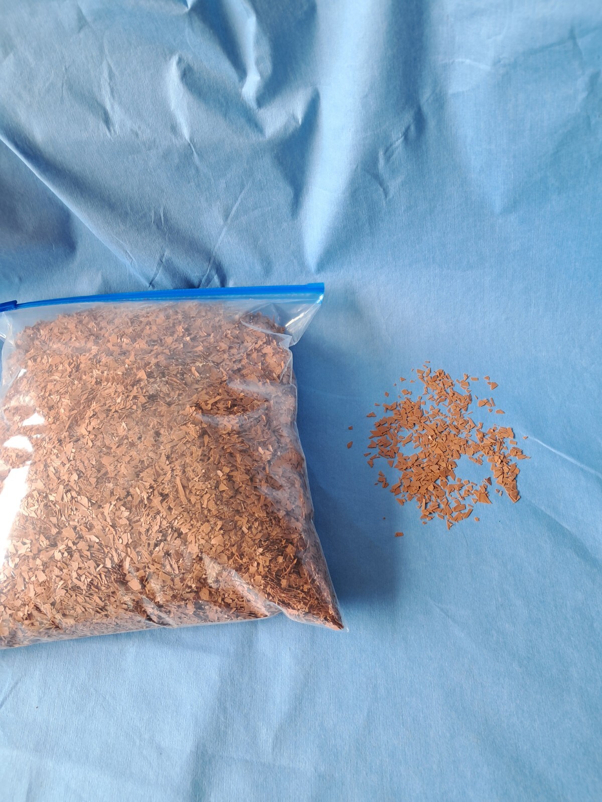 5 Lbs -Mocha Brown- Vinyl Chips/Flakes