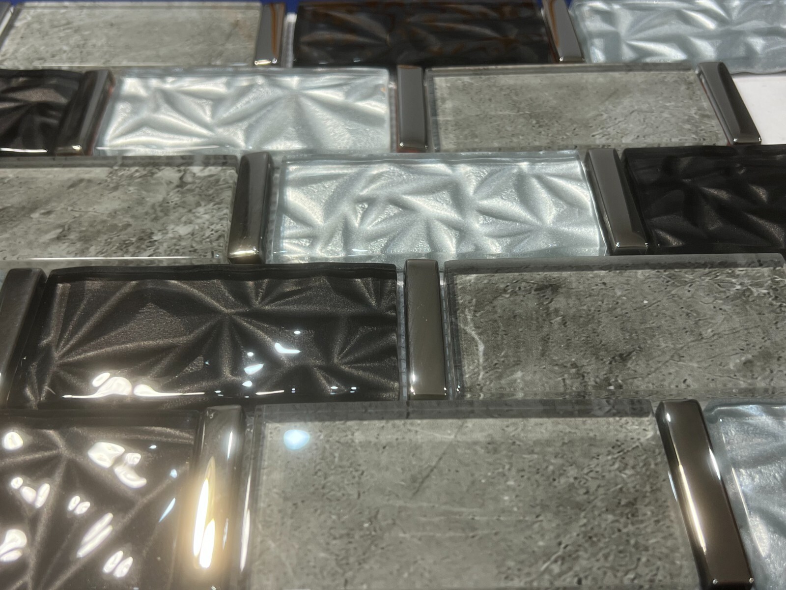 NY89 Silver/Gray/Black Glass Rectangle Mosaic Tile Kitchen Bathroom Backsplash