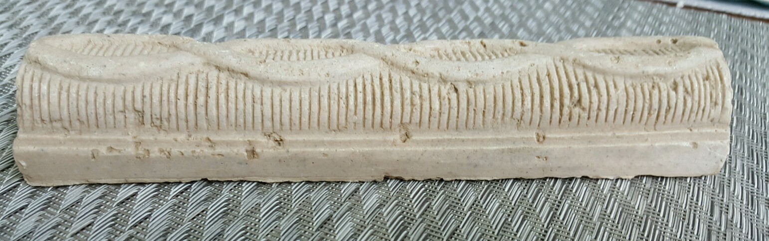 Brand New Decorative Border Trim Molding Tile Rope Design Cream Light Brown