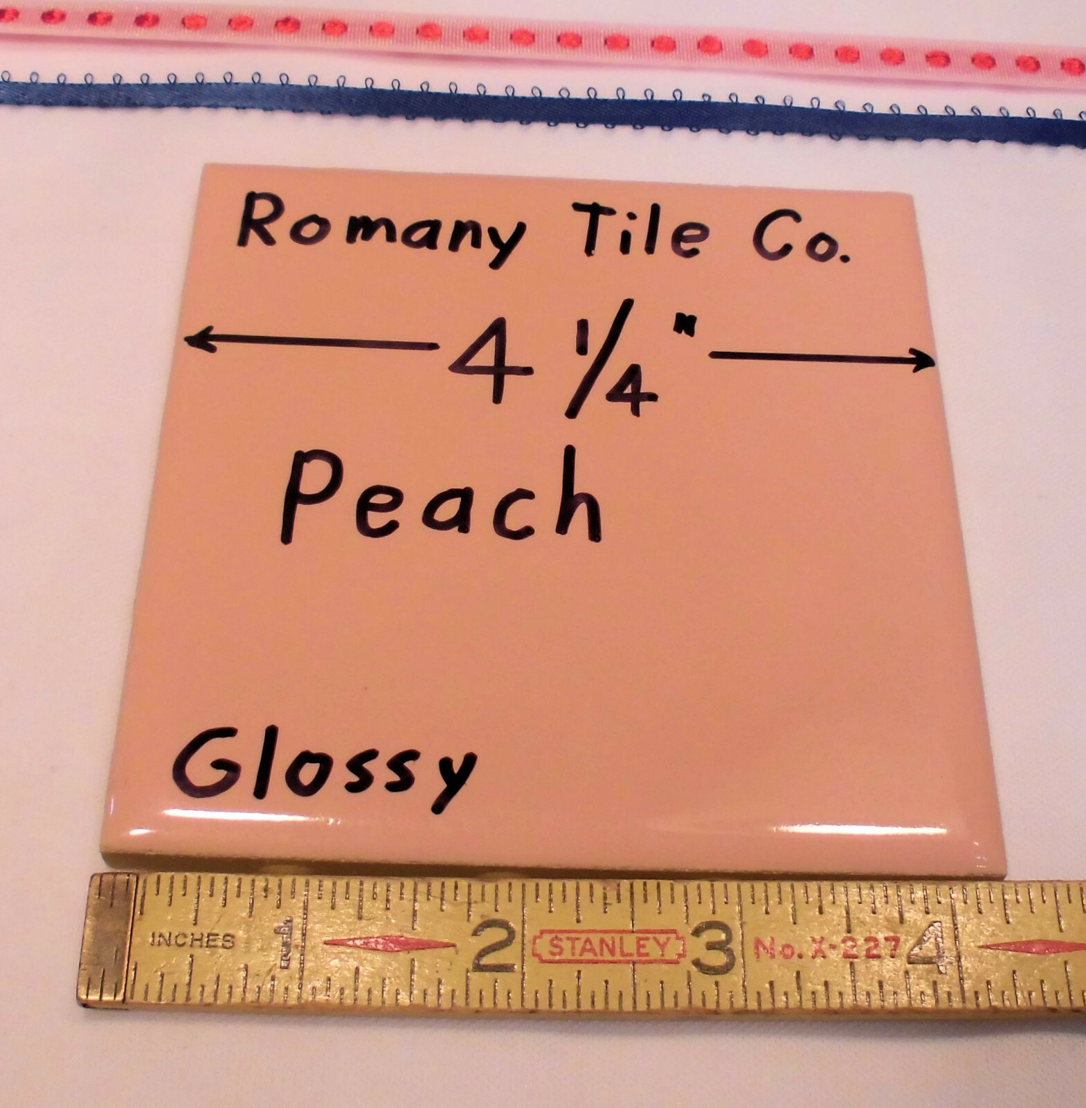 1pc. Peach 4-1/4″ Glossy Ceramic Tile; Romany Co. Defects 1/8″chipped edge +