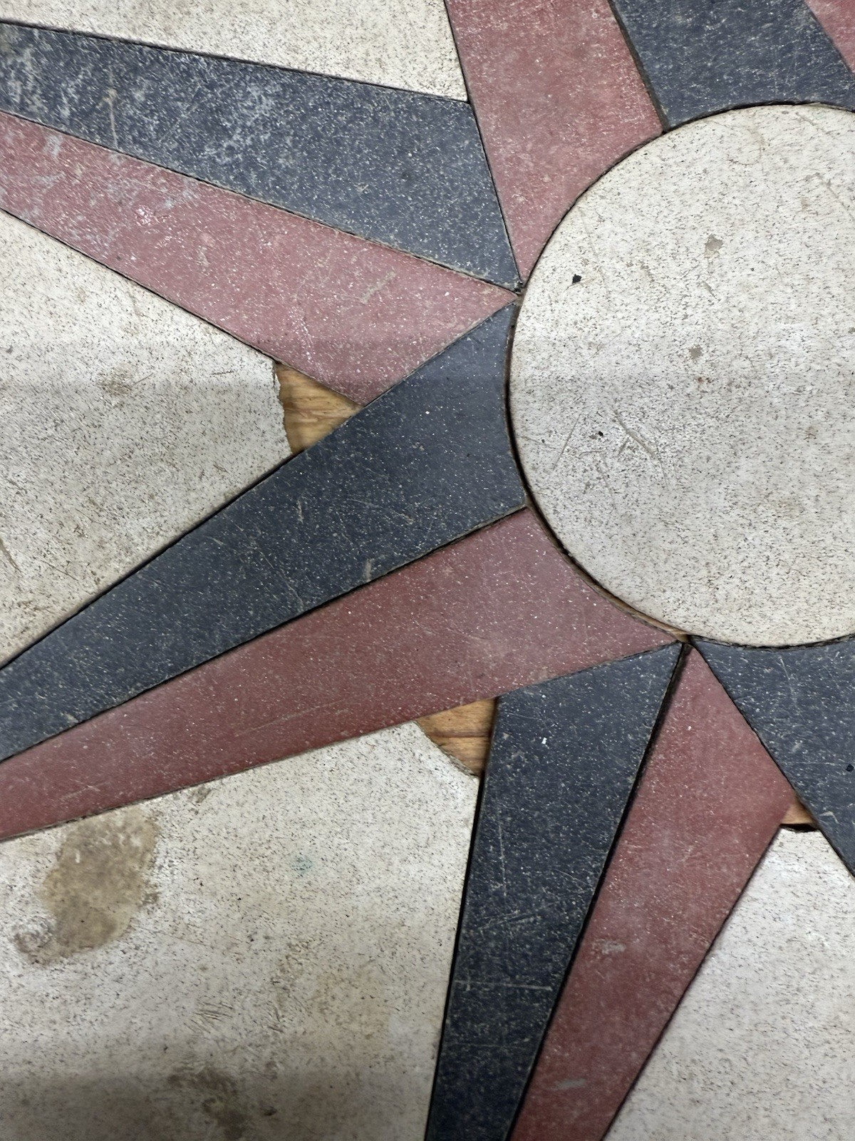 Asbestos Floor Tile in A Rose Compass Design Medallion For Rec Room Rare MCM