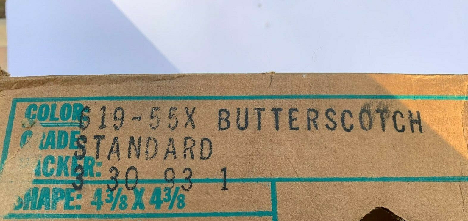 VINTAGE NEW CERAMIC MANNINGTON MCT BUTTERSCOTCH 4 3/8″ X 4 3/8″ GLOSS