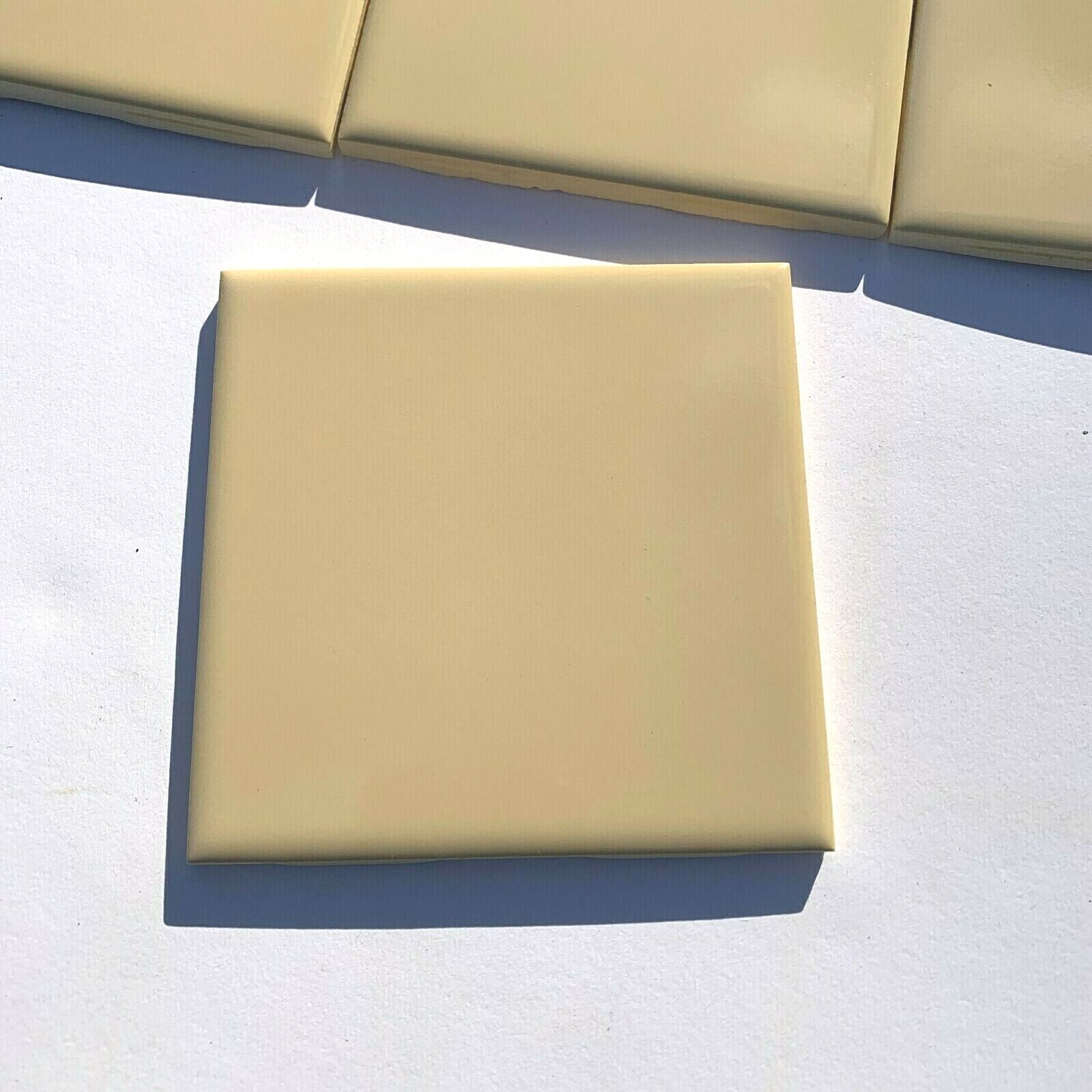 VINTAGE NEW CERAMIC MANNINGTON MCT BUTTERSCOTCH 4 3/8″ X 4 3/8″ GLOSS