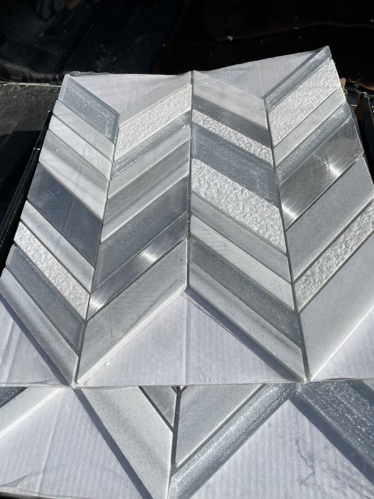 New 1 Box (10 Pcs) MSI Harlow Chevron , 8 Mm Thick 12”X11”