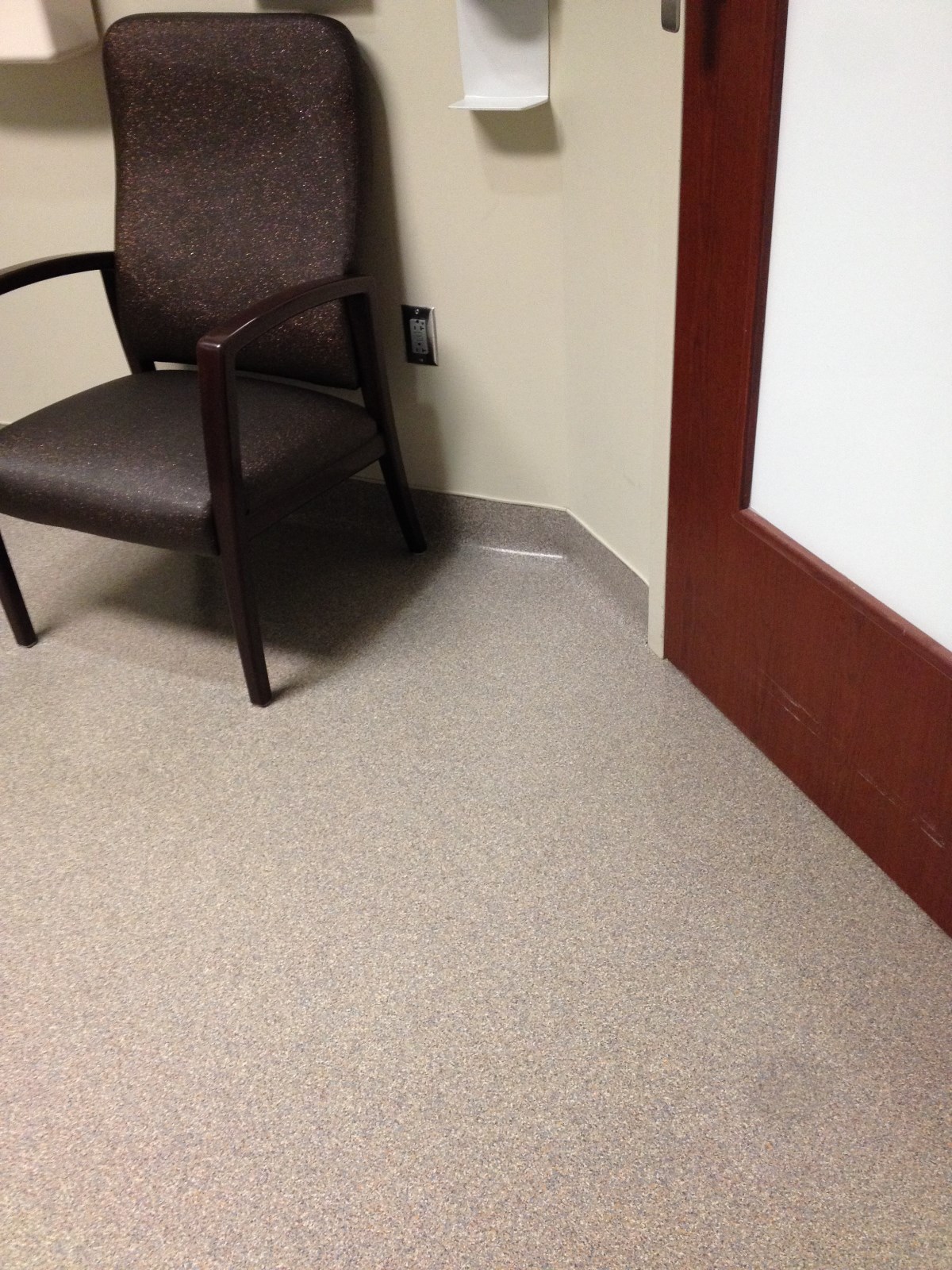 Commercial Sheet Vinyl Flooring – Textured High Traction Slip Resistant