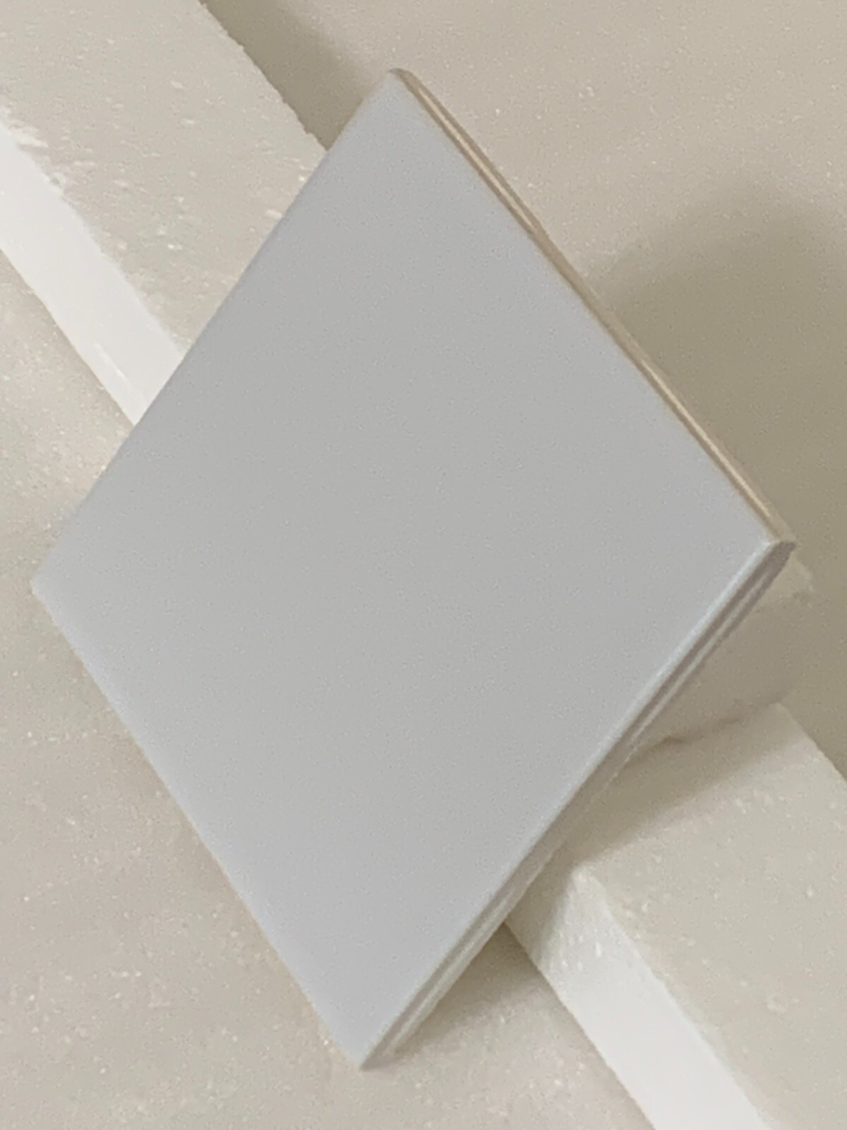 New (nos) Florida Ceramic Tile Pearl 4 3/8″ x 4 3/8″ Matte