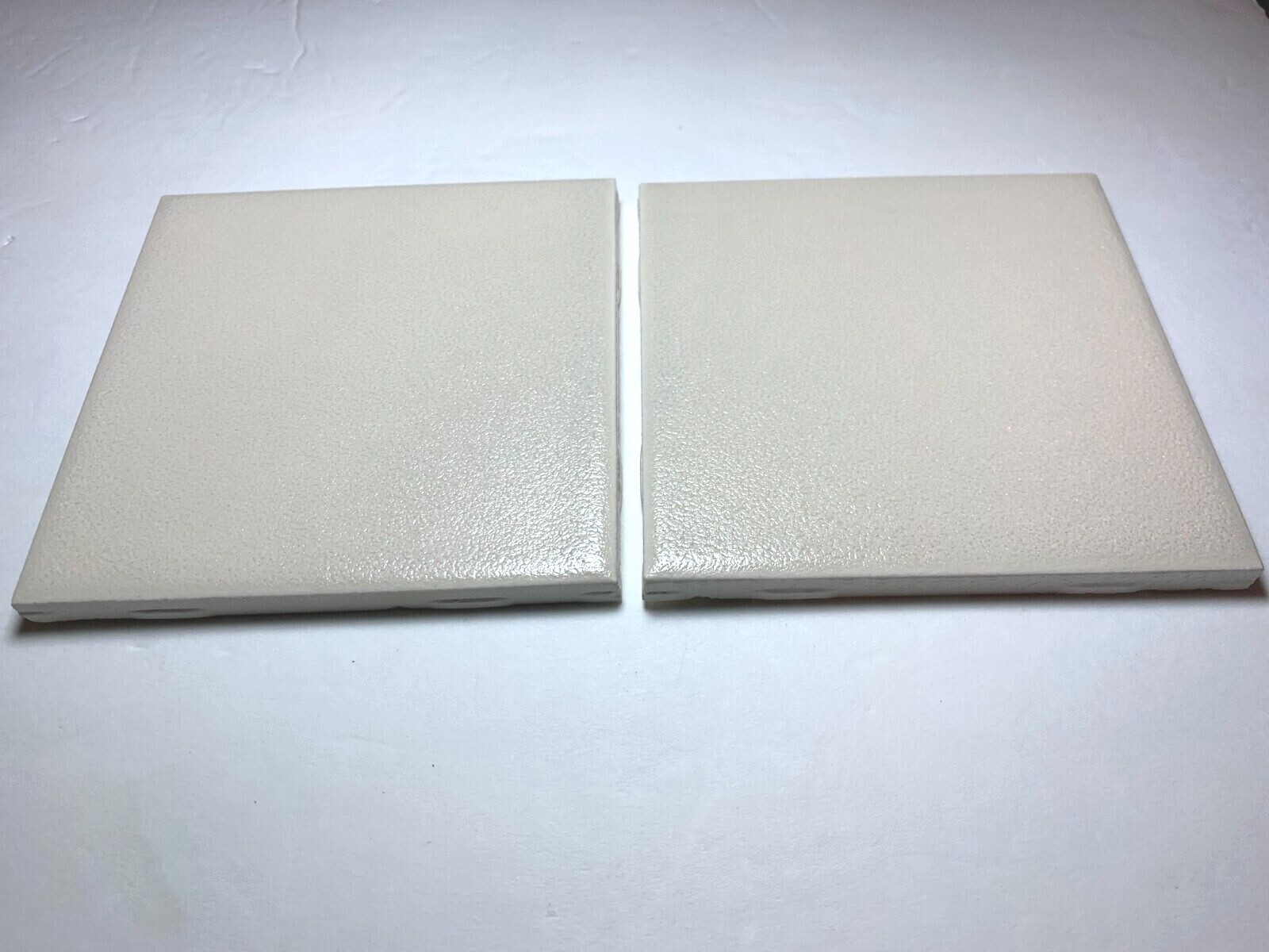 New Vintage American Olean Ceramic Crystalline Color “ANTIQUE” 4 1/4″ x 4 1/4″