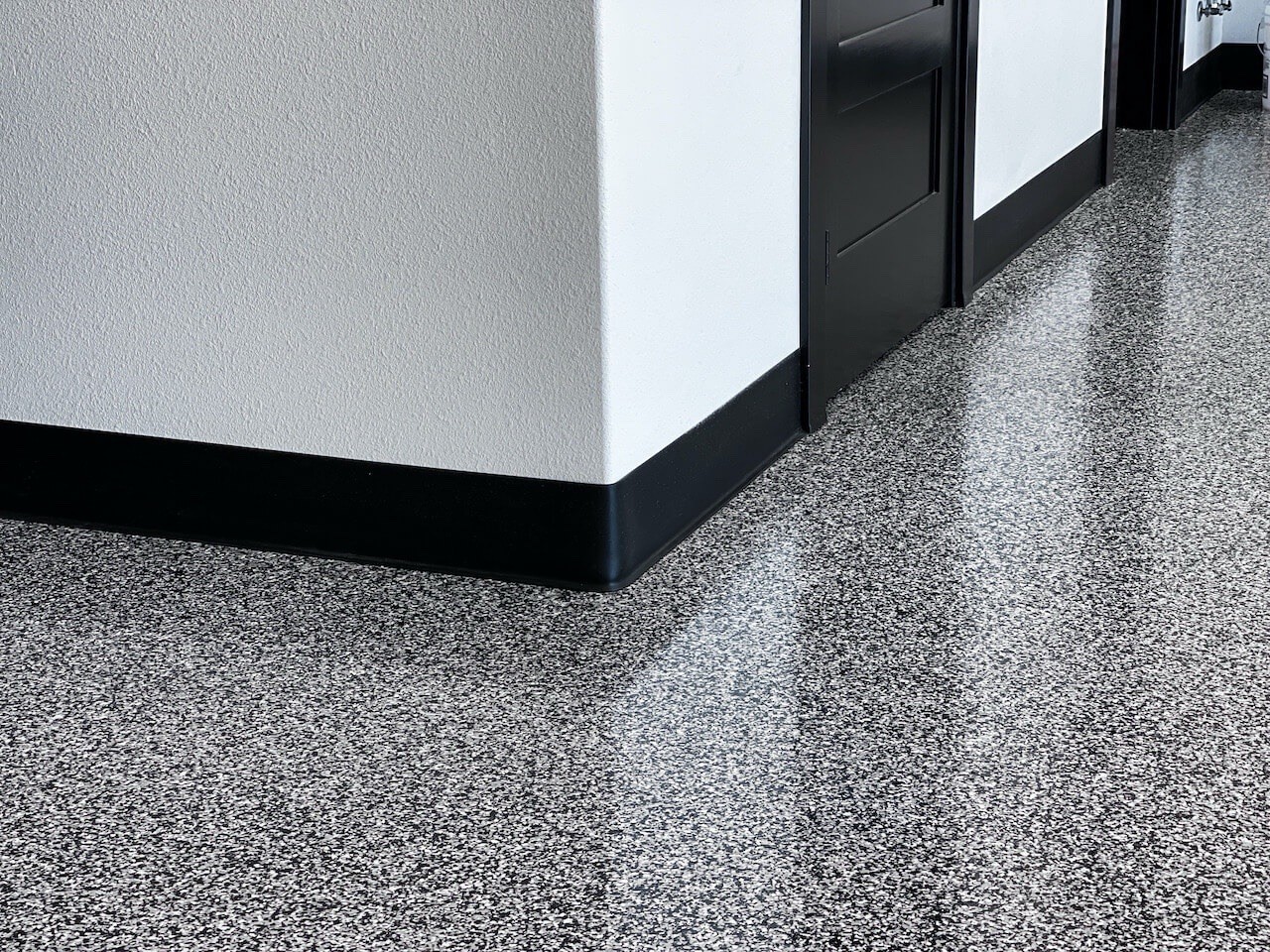 EPOXY Medium Grey, Vinyl Floor Flakes 1/4” 5Lbs Residential Commercial