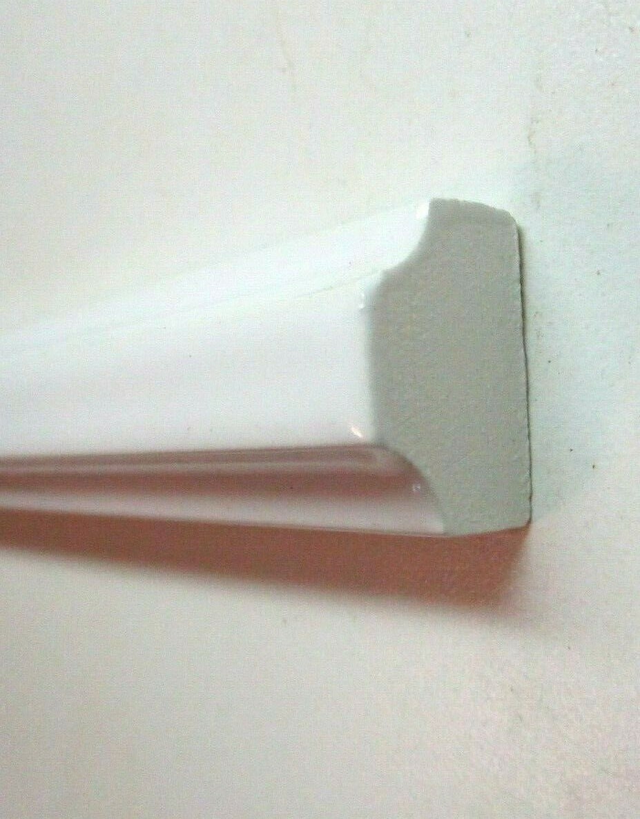 1 Tile Ceramic Porcelain 7-7/8″ Glossy White Trim Wall Accent Border Cap Vintage
