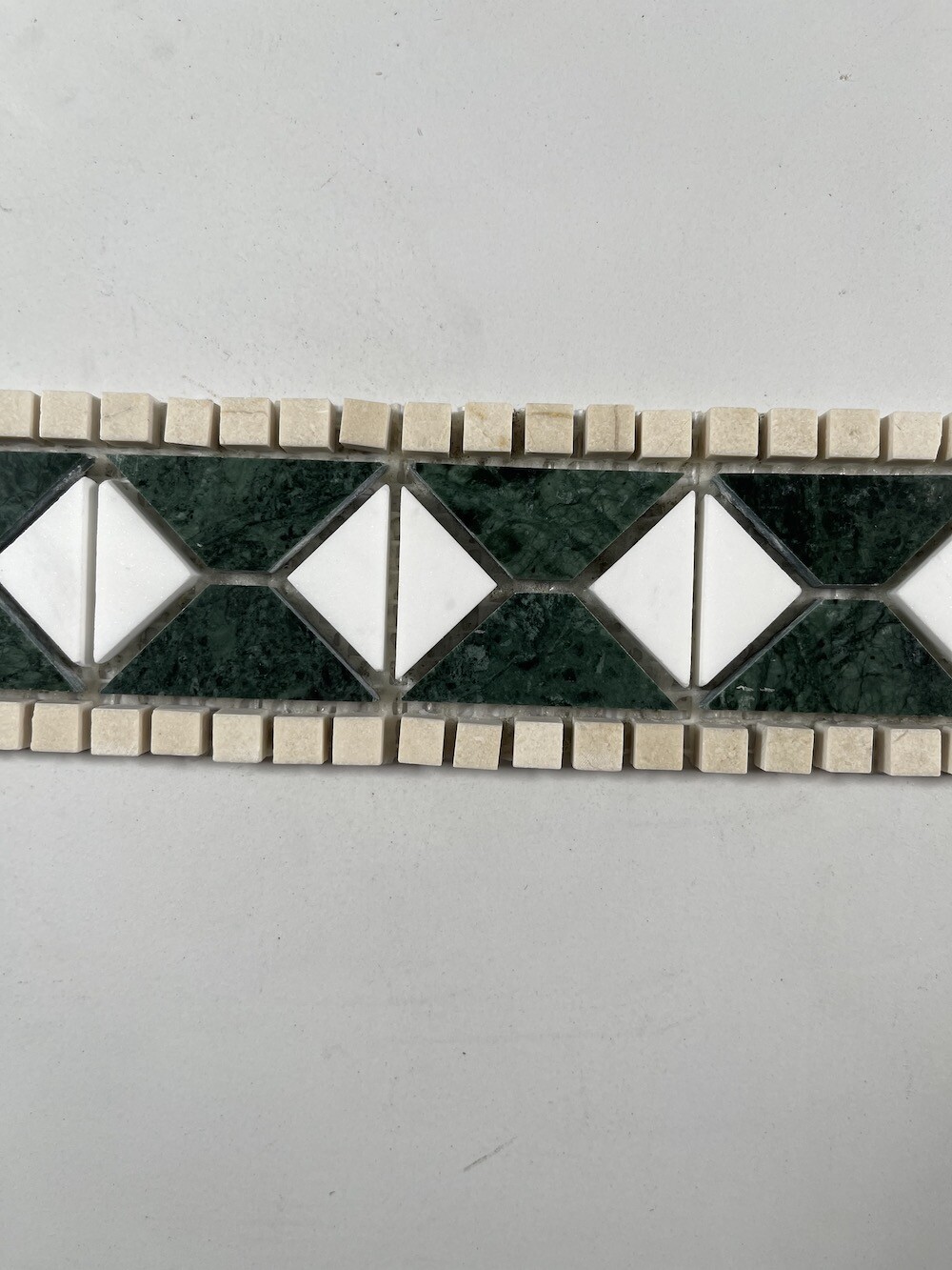 B0037P Marble Mosaic Border Listello Accent Tile Tahitian Green Polished