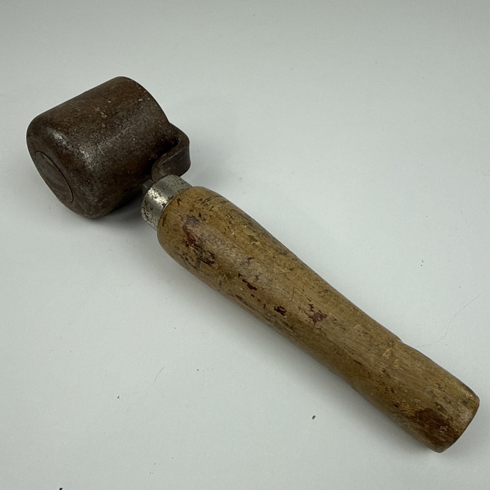 Vintage Round Edge Medal Roller, 8” Long For Carpet, Vinyl, Vaneer Roller Works
