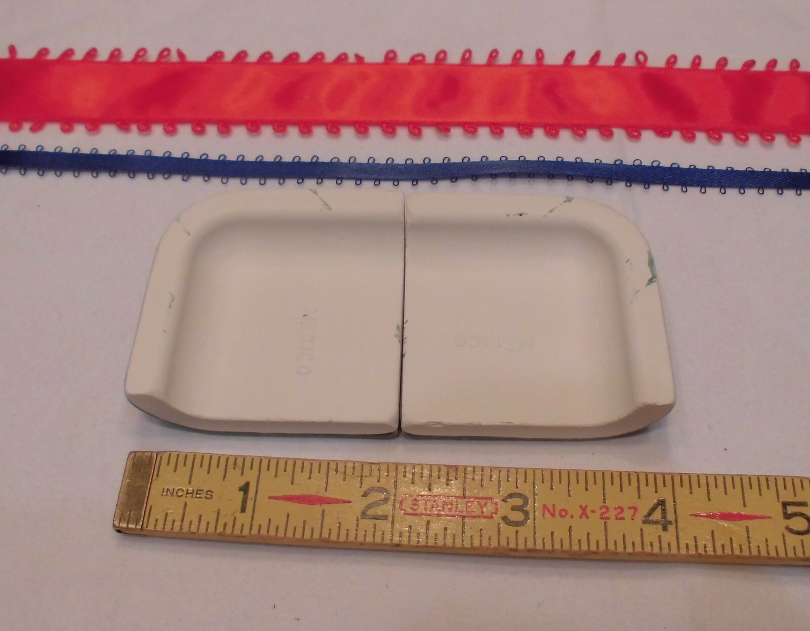 2 pcs. *Hunter Green* Radius Ceramic Bullnose…outside corner 2″ X 2″ Mudd NEW