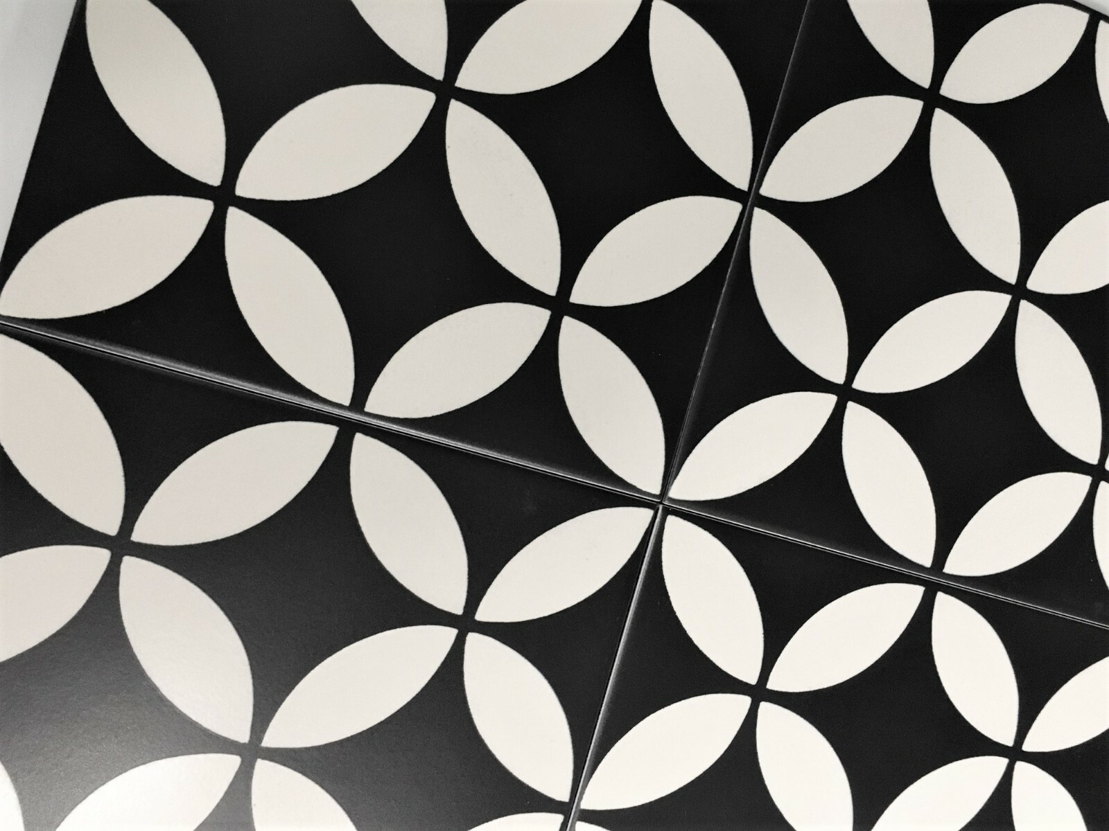 8″ x 8″ Geo Black Swan Patterned Ceramic Floor Wall Tile Bath (1 PIECE)