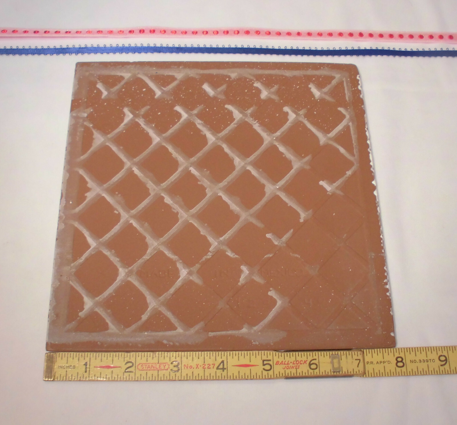 1 pc. *Speckled Browns* Daltile Ceramic Floor Tile 8″ X 8″ actual size 7-13/16″