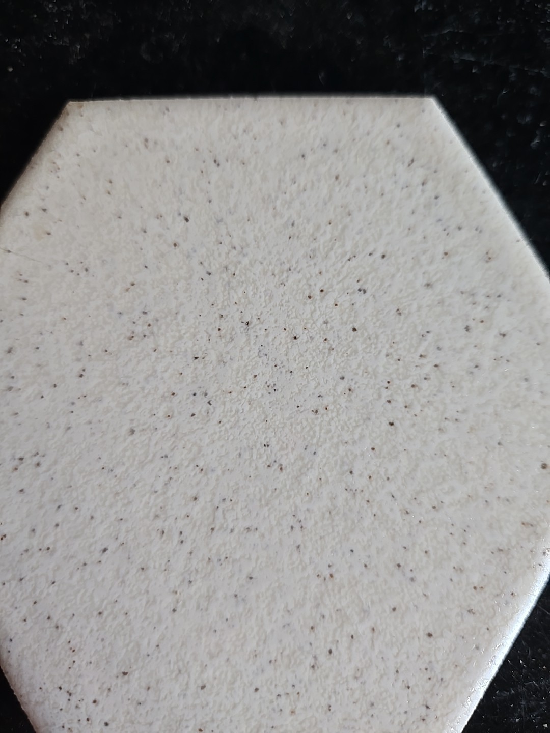 Vtg Florida Tile NOS 3 1/2″ Hexagon SelfSpacing Lite Buckwheat Salt/Pepper Tile