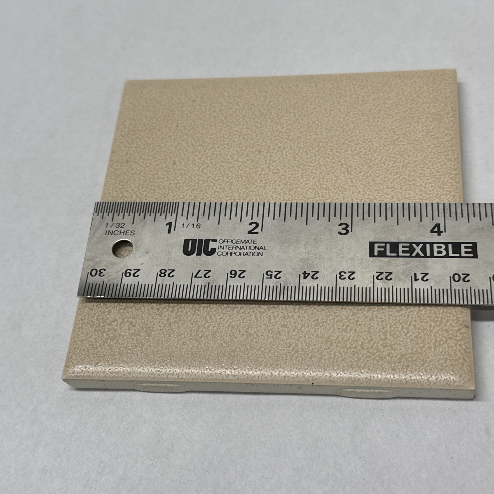 Daltile Crystalline Tile 4 1/4 Almond Tan Mid Century Modern 4×4 Buff Tan Tile