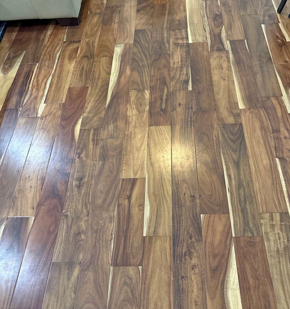 Schön Quick Clic Prefinished Engineered Hardwood Flooring Acacia 7/16” X 4-3/4”