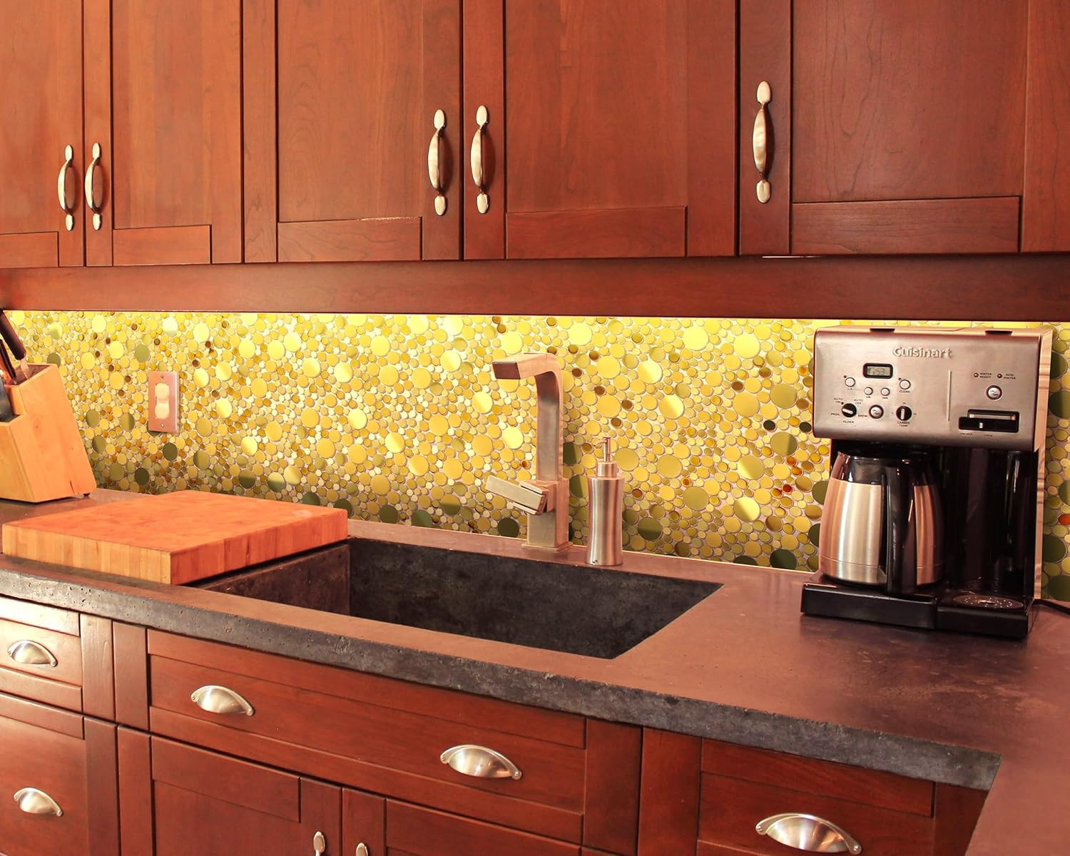 Gold Penny Round Bubble Tiles for Kitchen Backsplash & Bathroom Floor (5 Sheets)