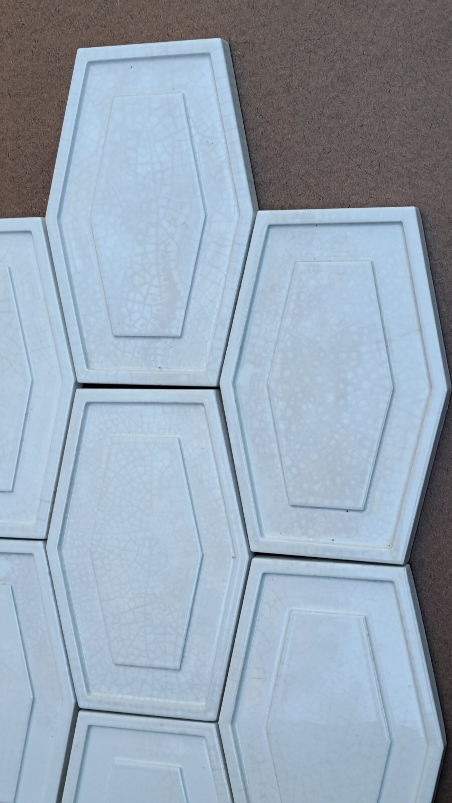 Walker Zanger Ceramic Tile Studio Moderne Plaster Gloss Crackle 1sf.=3 Tiles