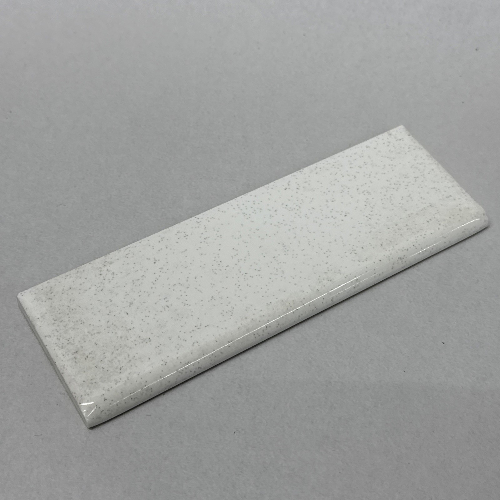 Ft Florida USA 2×6″ 1970 Gloss Black Speckled Granite Bullnose Tile Salt Pepper