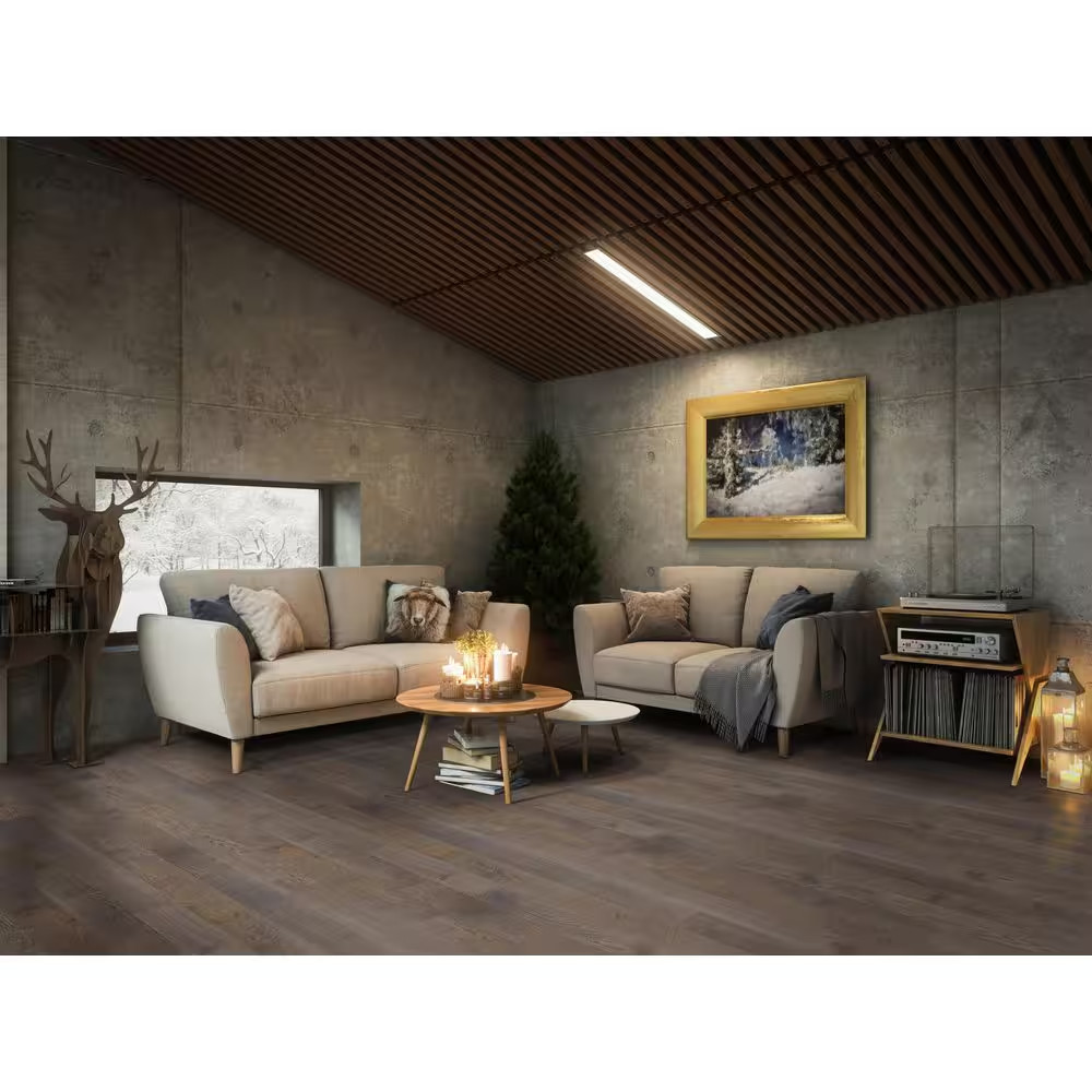 Derlin Oak 0.43 In. T X 1.49 In. W X 78 In. L Luxury Reducer Molding Trim