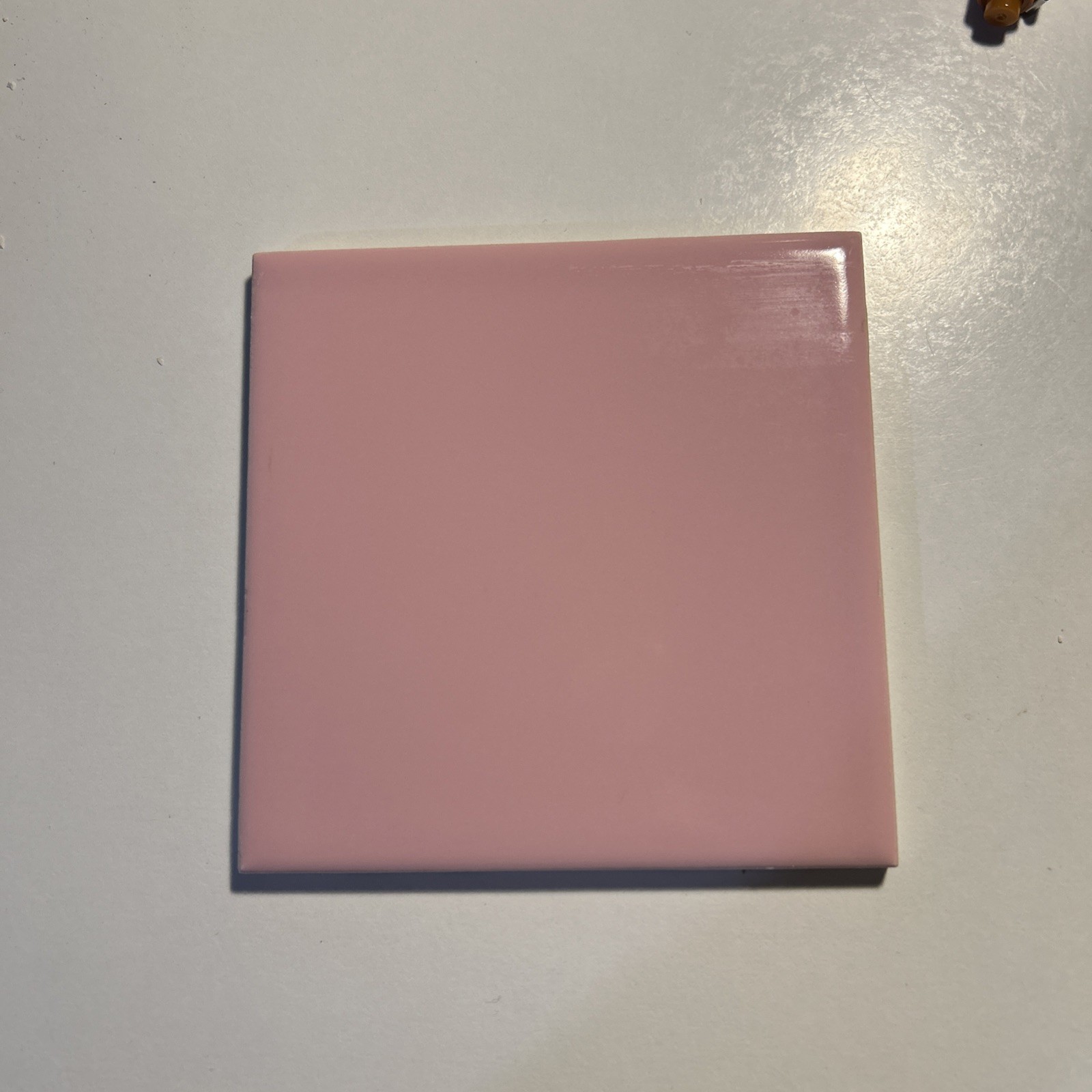 1 Wall Tile Atco USA 4-3/8″ Semi Gloss Pastel Rose Pink Ceramic 1950s Retro Vtg