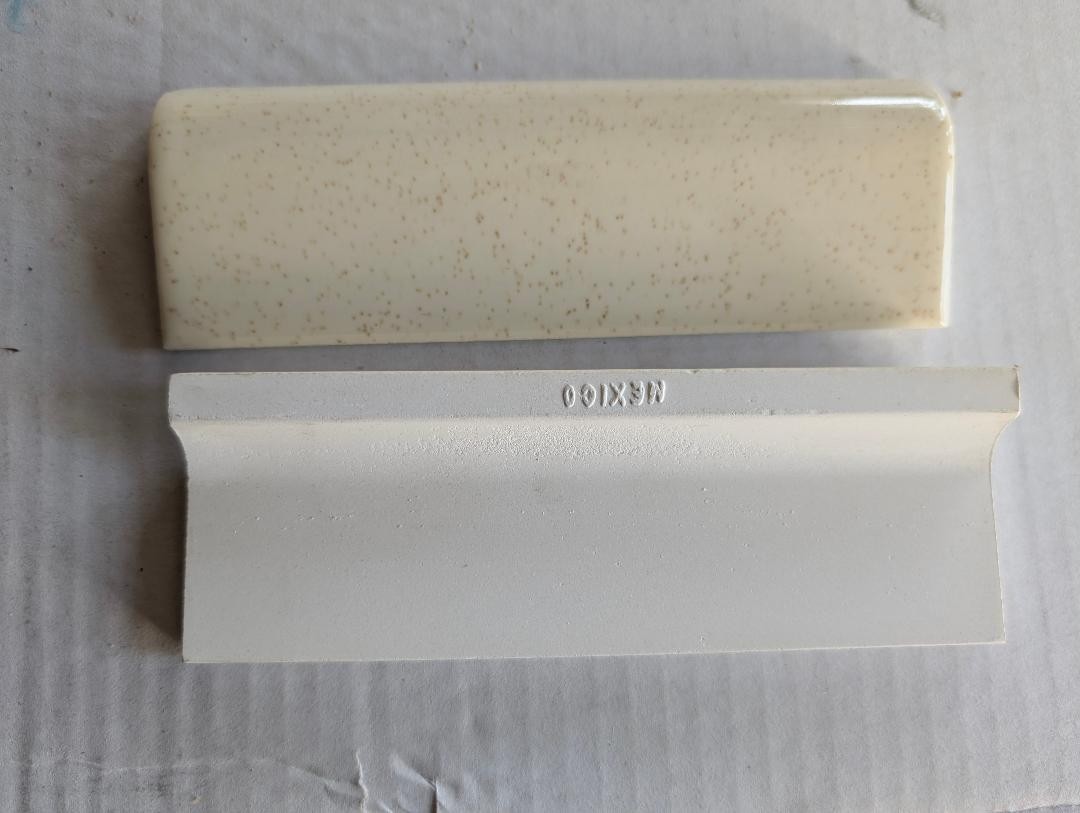 2 pcs Dal Ceramic Tile Bullnose A4200 mud cap D 117 Oatmeal Beige Brown specks