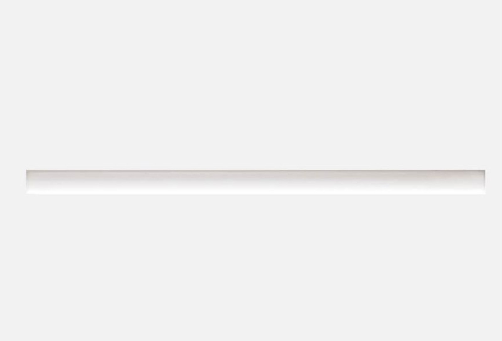 Brand new Clara .5″ x 12″ Matte Porcelain Jolly Trim in White