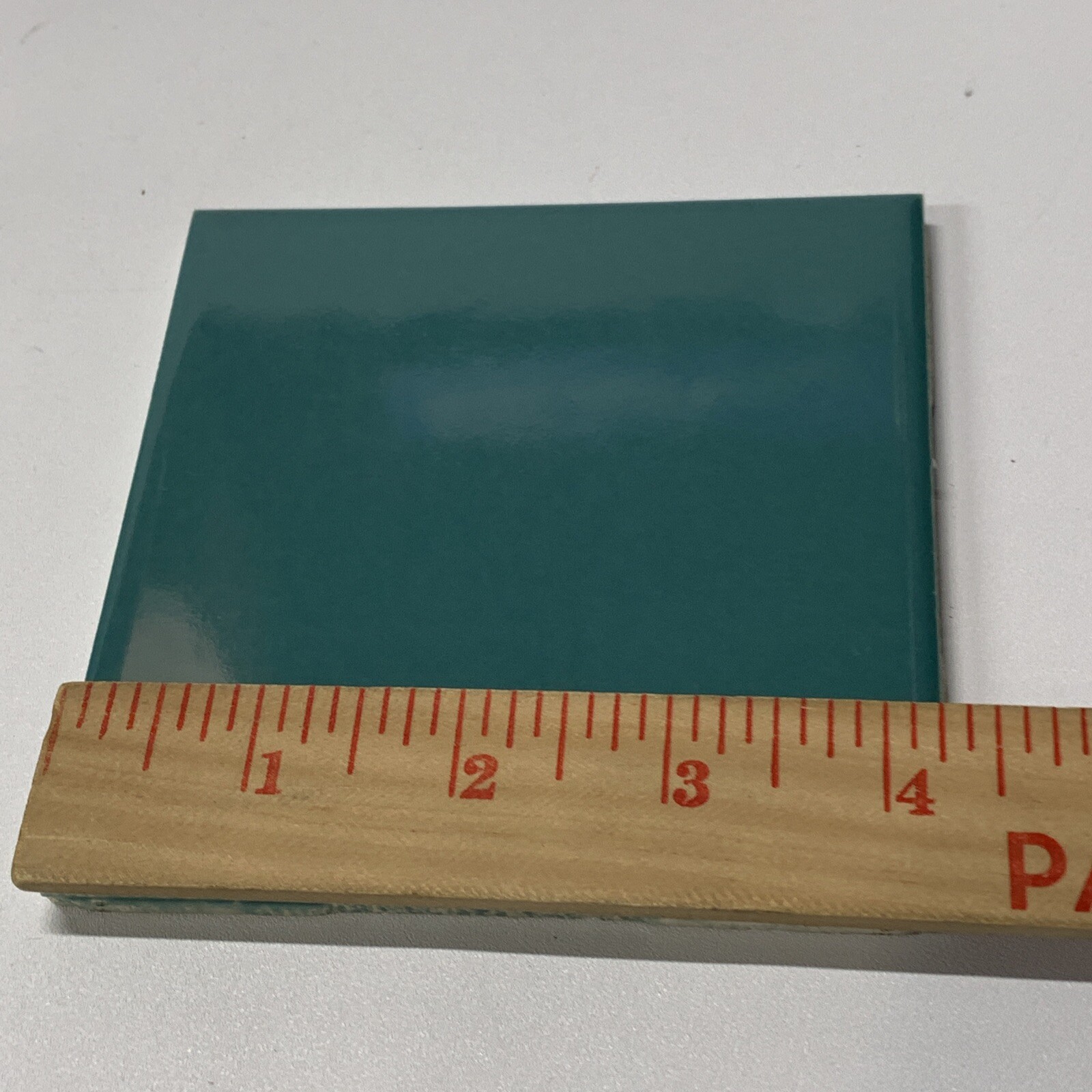 Turf Green Ceramic Tile 4 1/4 Vintage FT Mid Century Modern 4×4 Vintage Green