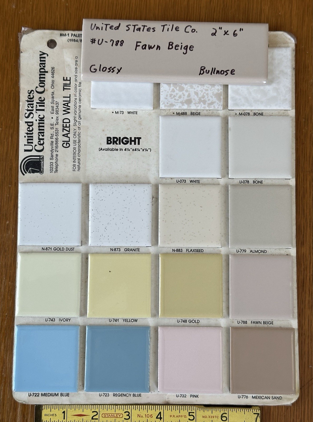 42 pcs. Glossy *Fawn Beige* Ceramic Surface Bullnose Trim Flat Tiles; NOS Mint