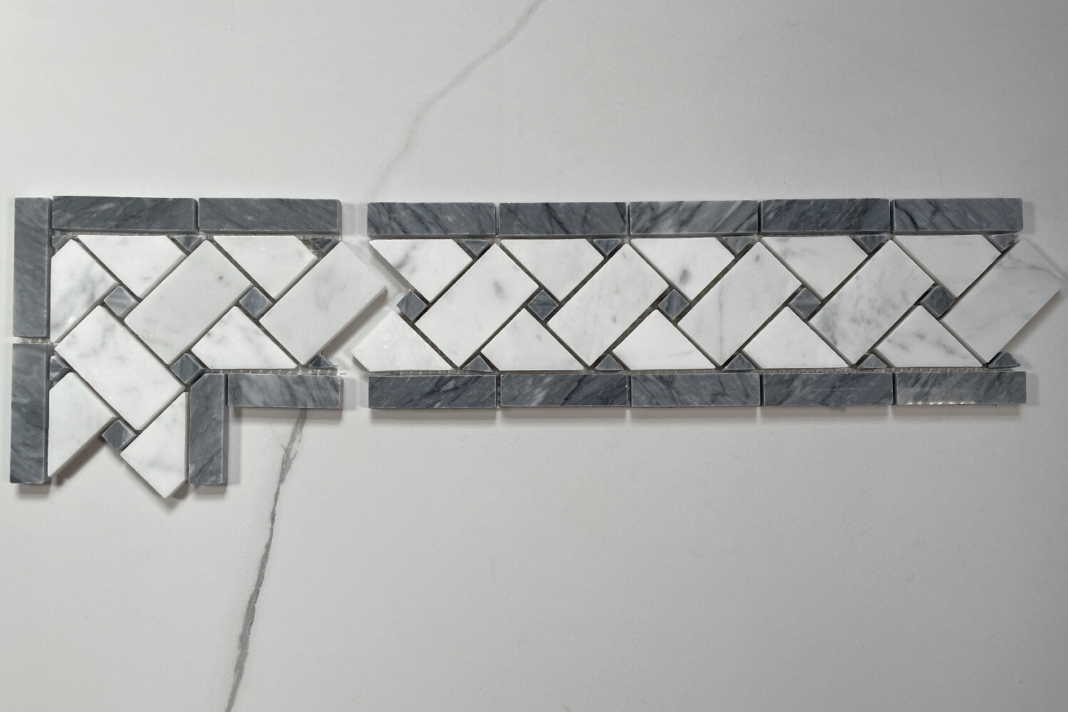C657BXP Carrara Venato Marble Basketweave Mosaic Border Bardiglio Dot Polished