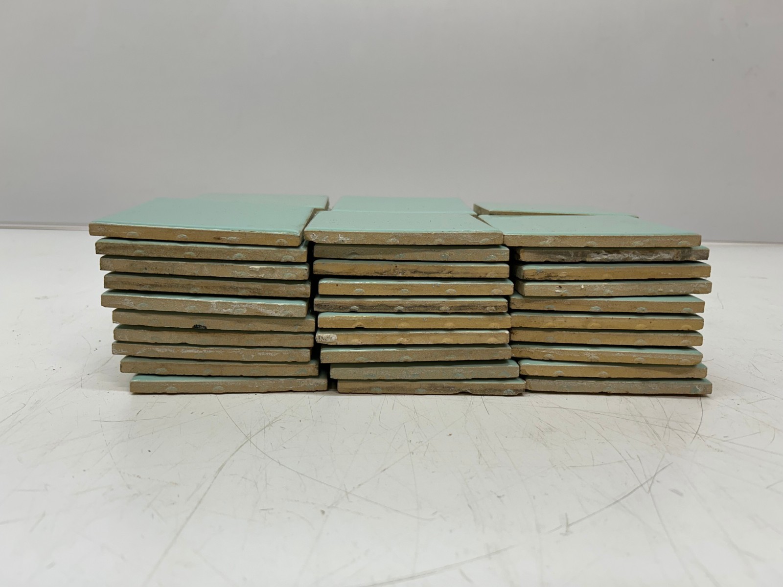 60 Vtg USQTCO Romany Ceramic Tile Blue Green MCM 4.25″ Tiles Kitchen Bath Used B